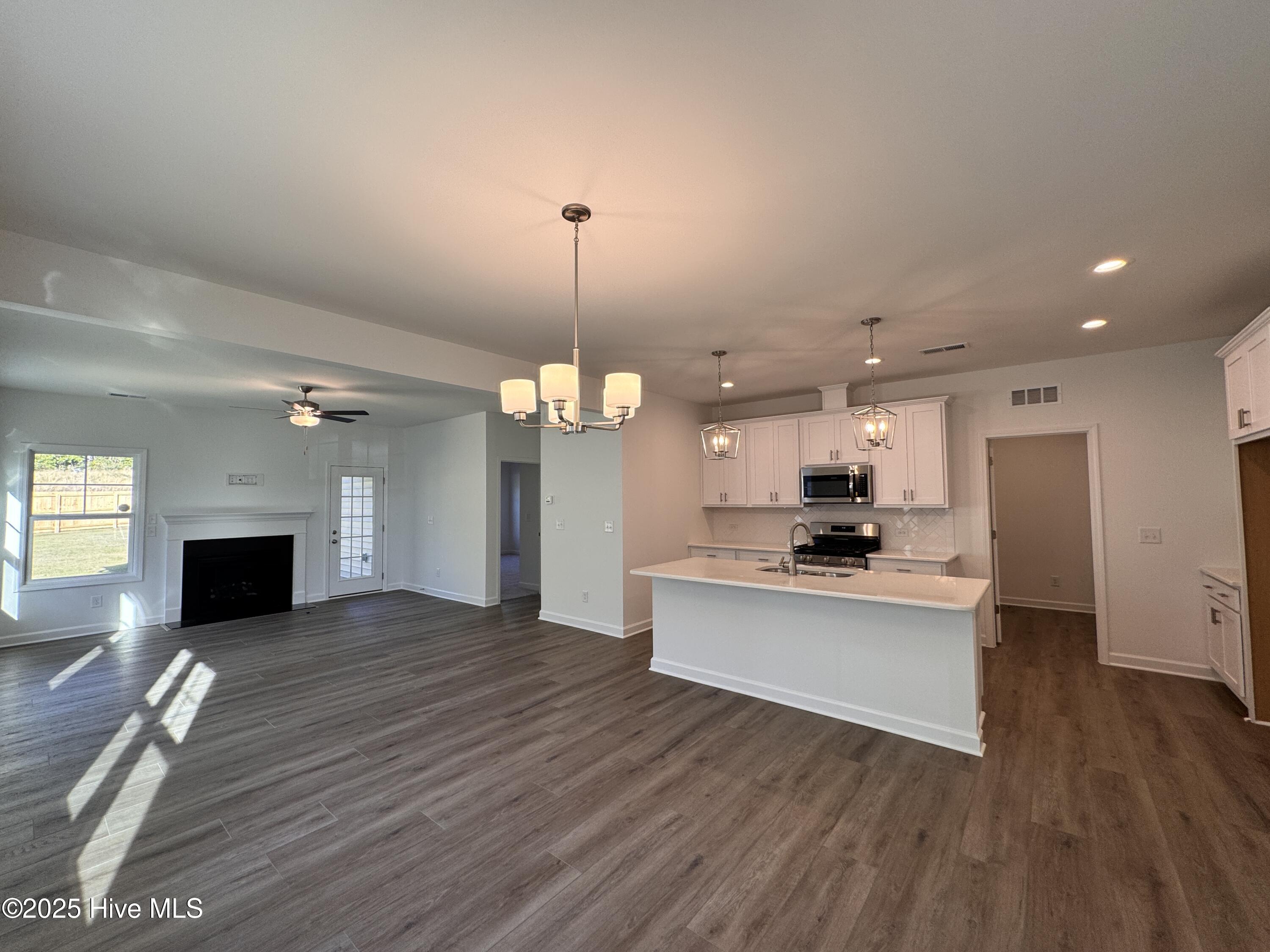 231 Rough Ridge Trail, 17