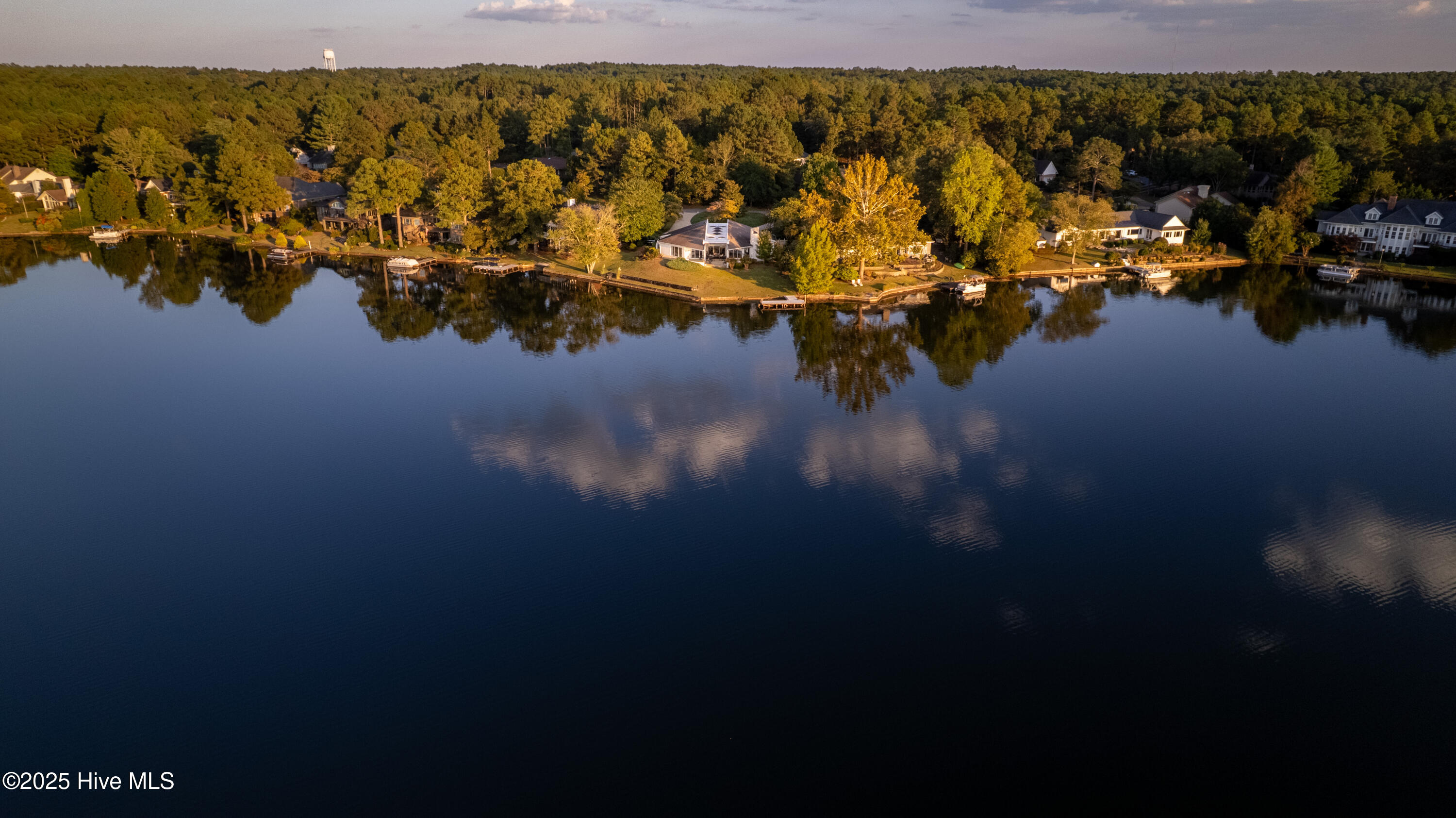 655 Diamondhead Drive S