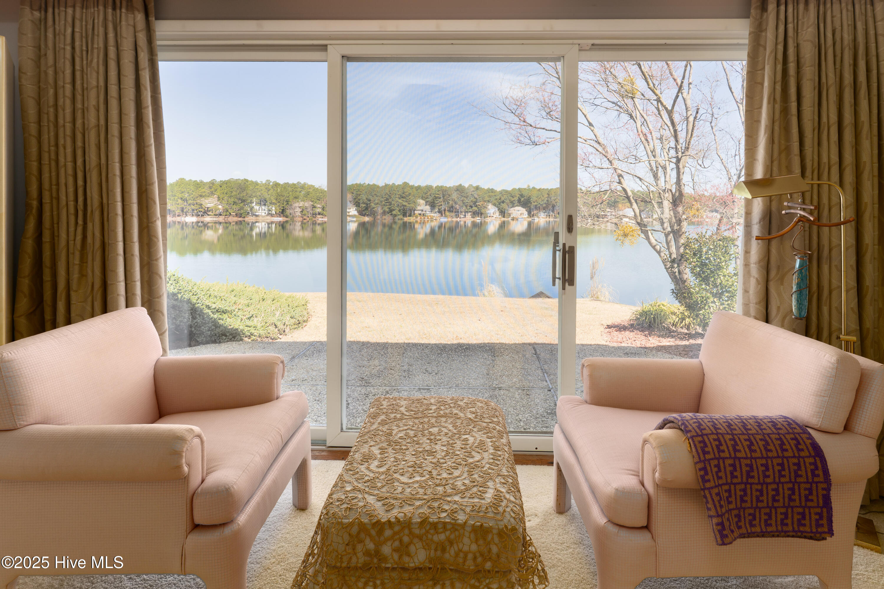 655 Diamondhead Drive S