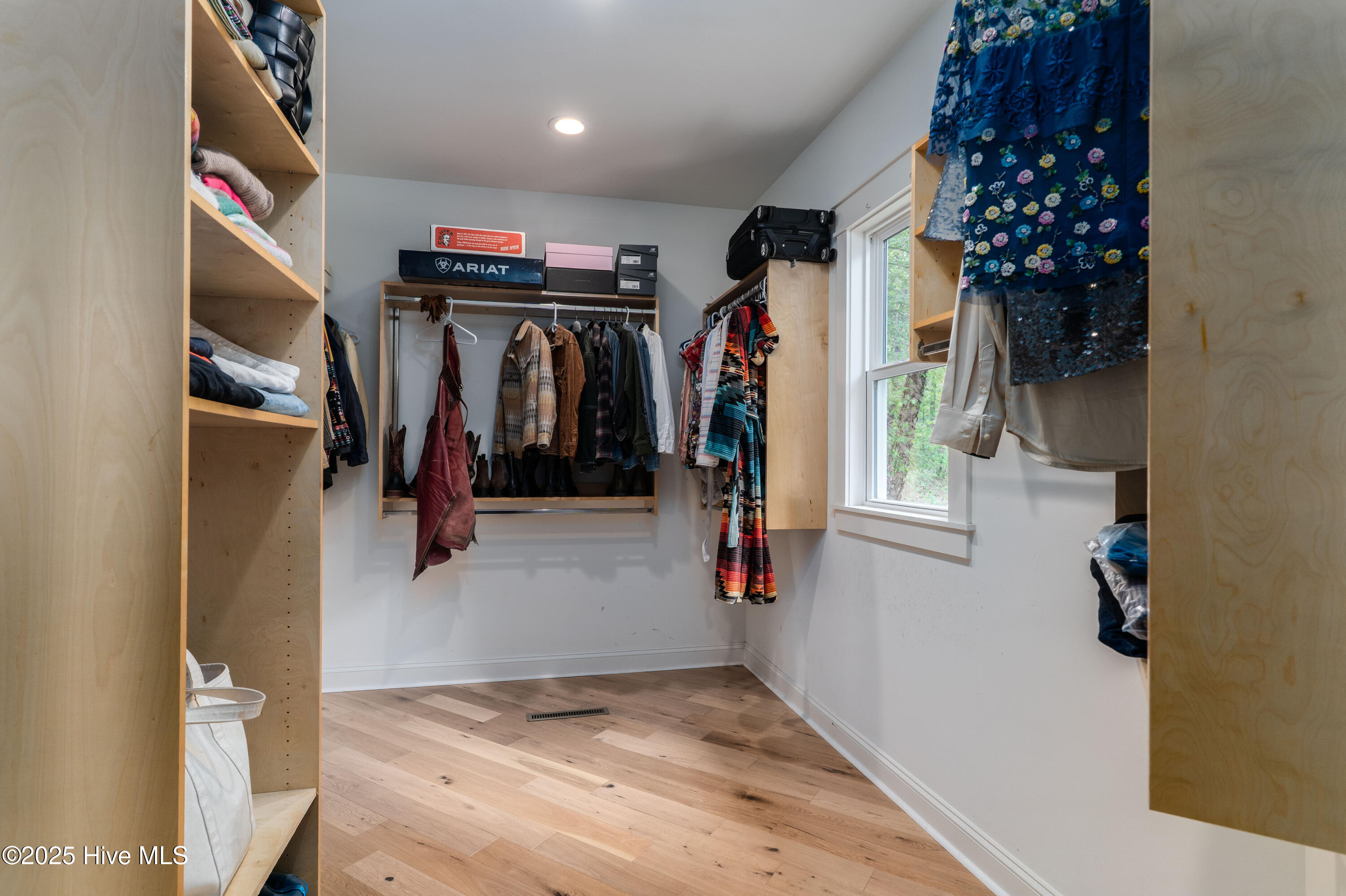 215 Tuscarora Road