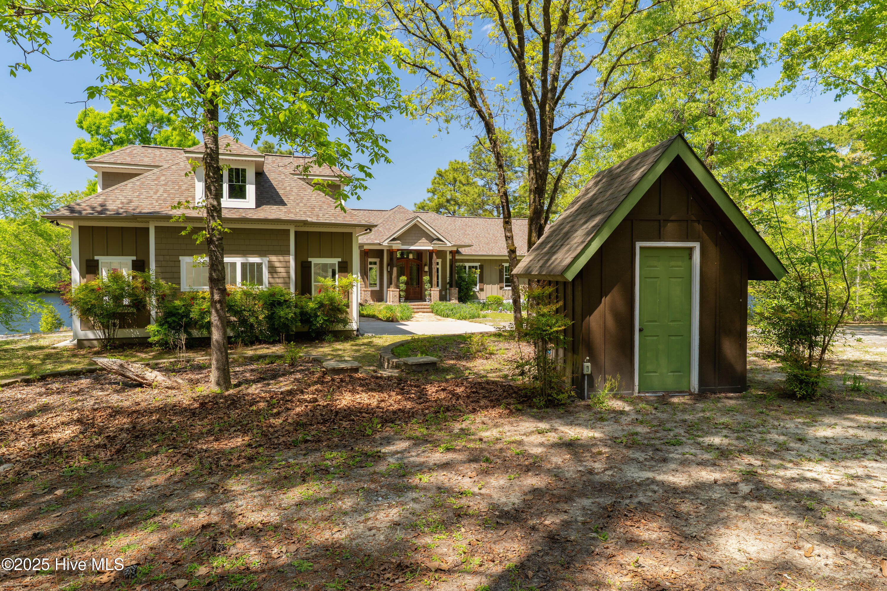 215 Tuscarora Road