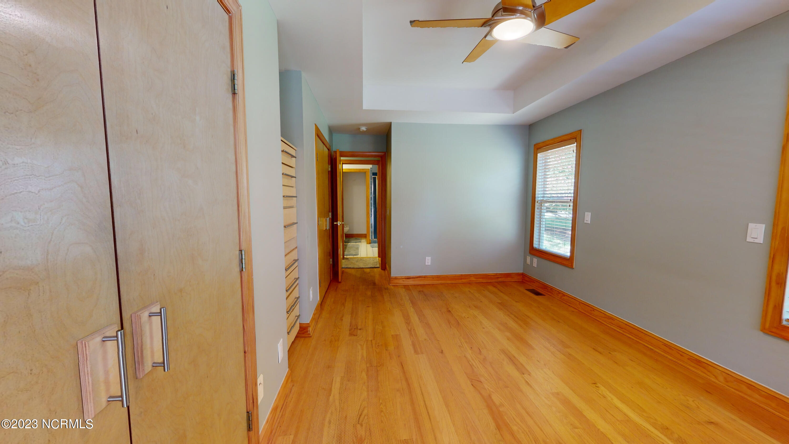 245 Lakeside Drive