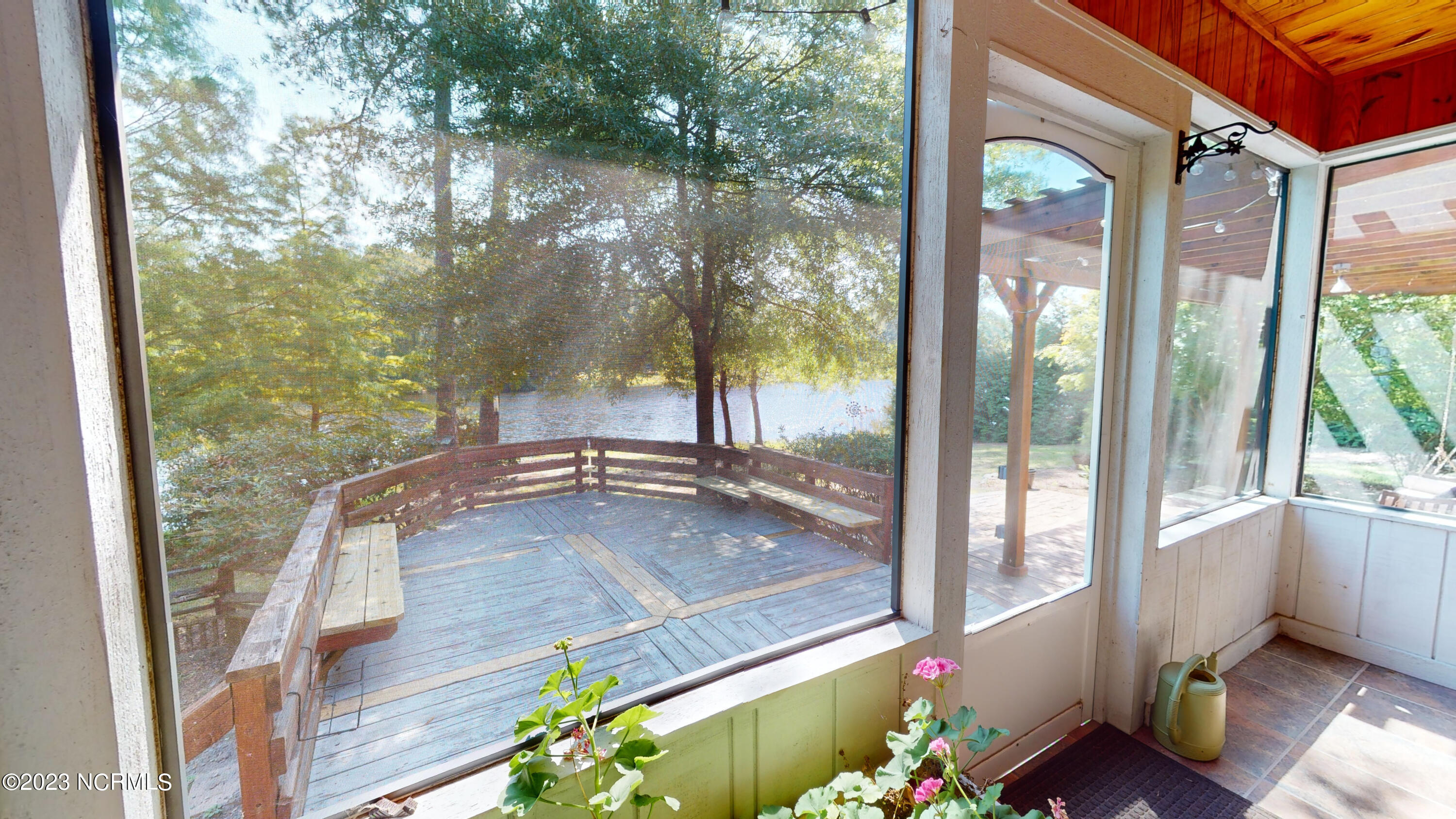 245 Lakeside Drive