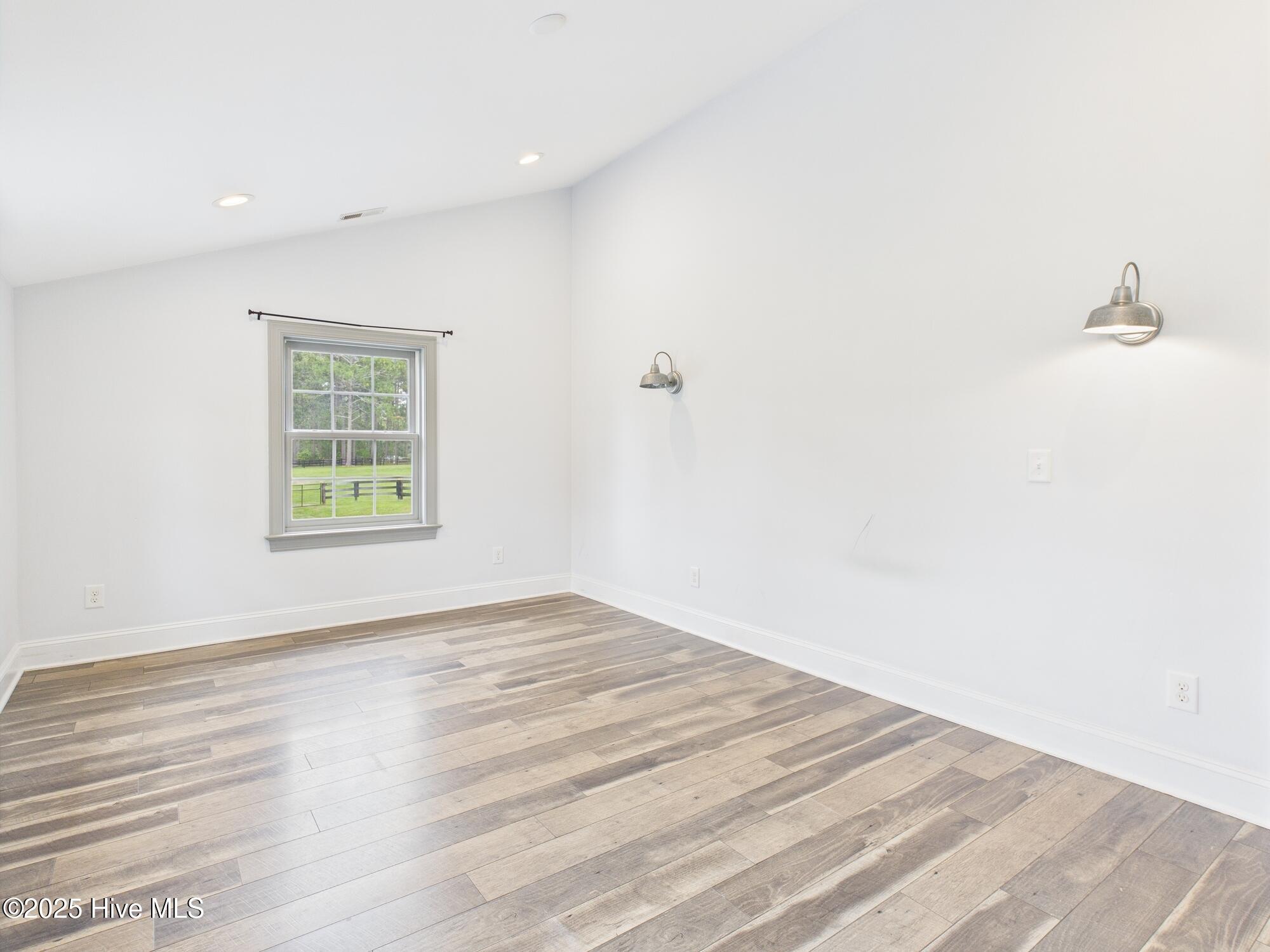 344 New Haven Place
