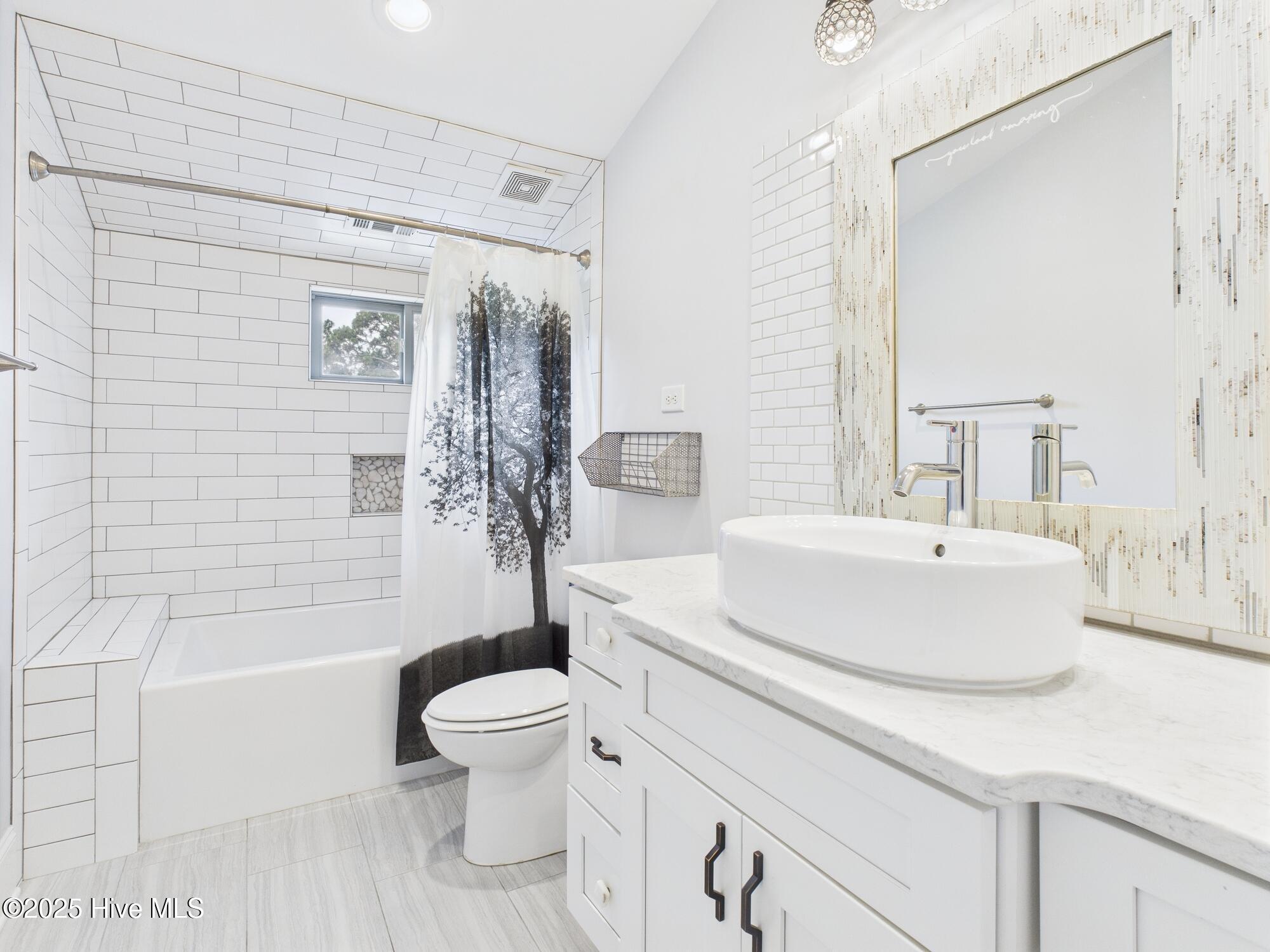 344 New Haven Place