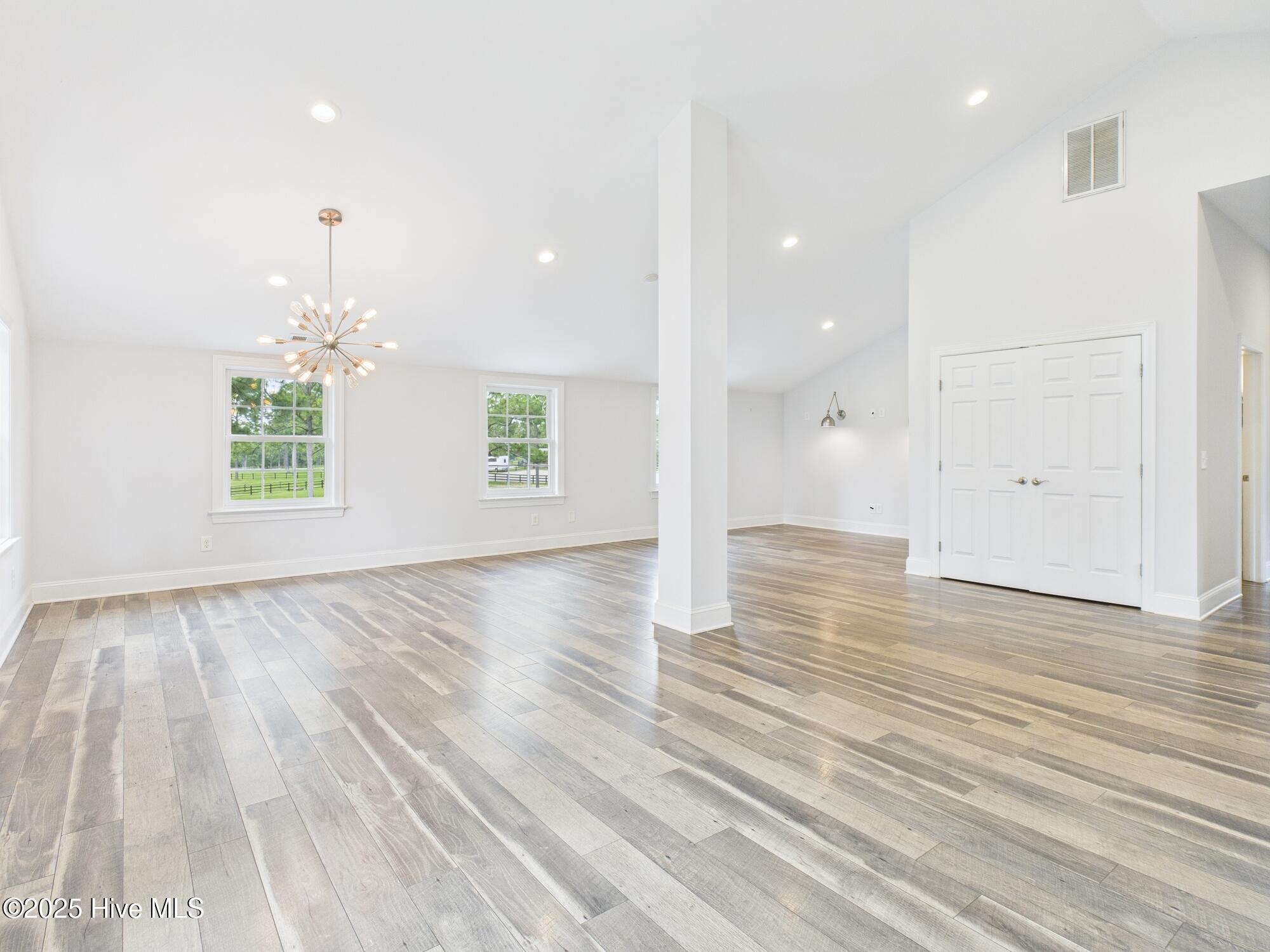 344 New Haven Place