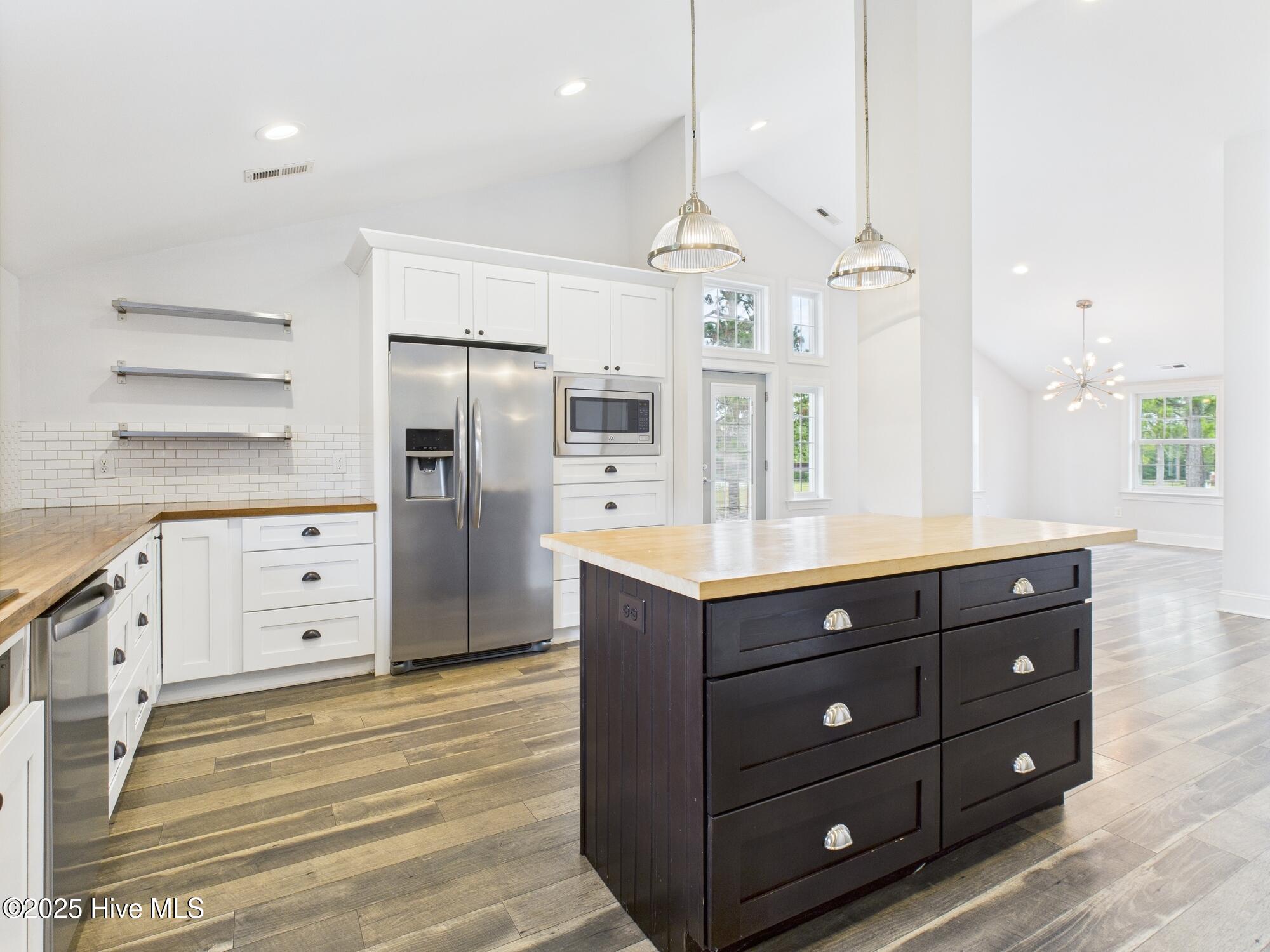 344 New Haven Place
