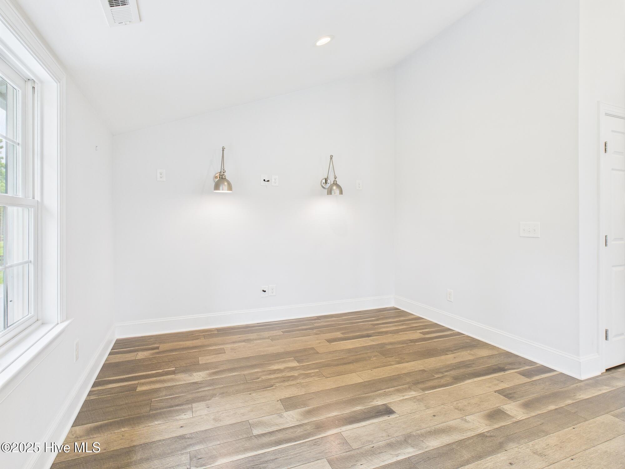 344 New Haven Place