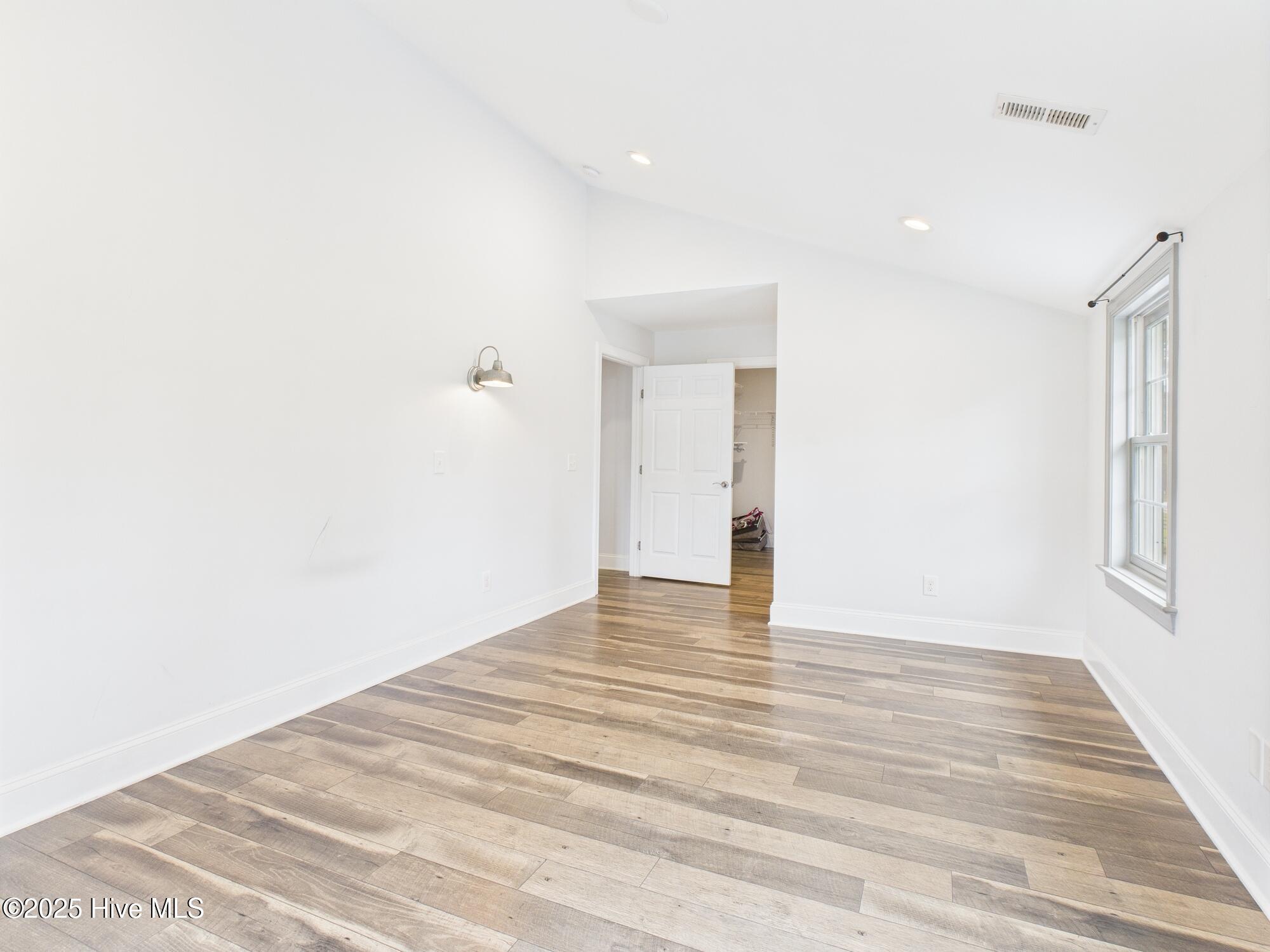 344 New Haven Place
