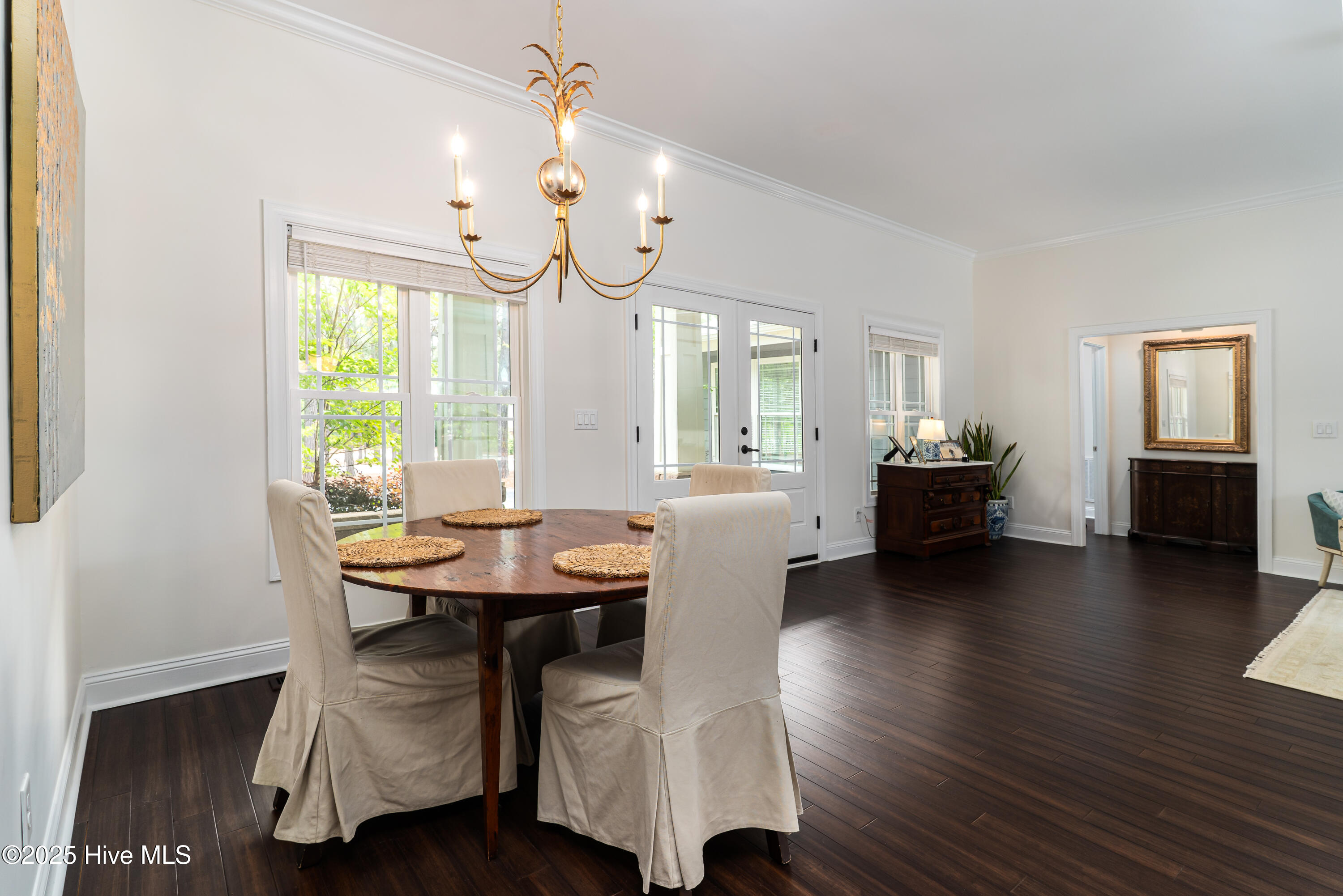 10 Linville Drive