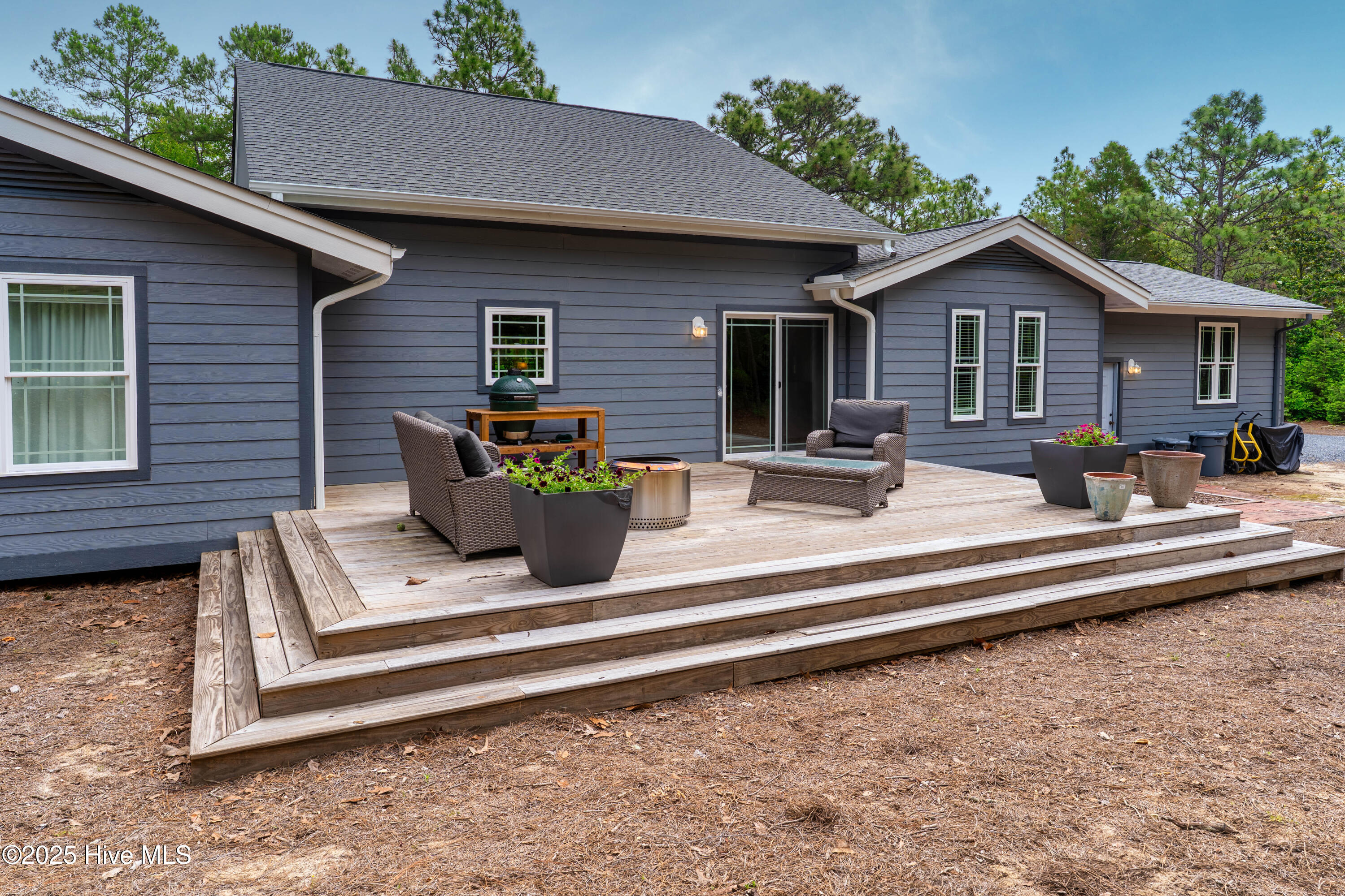 10 Linville Drive