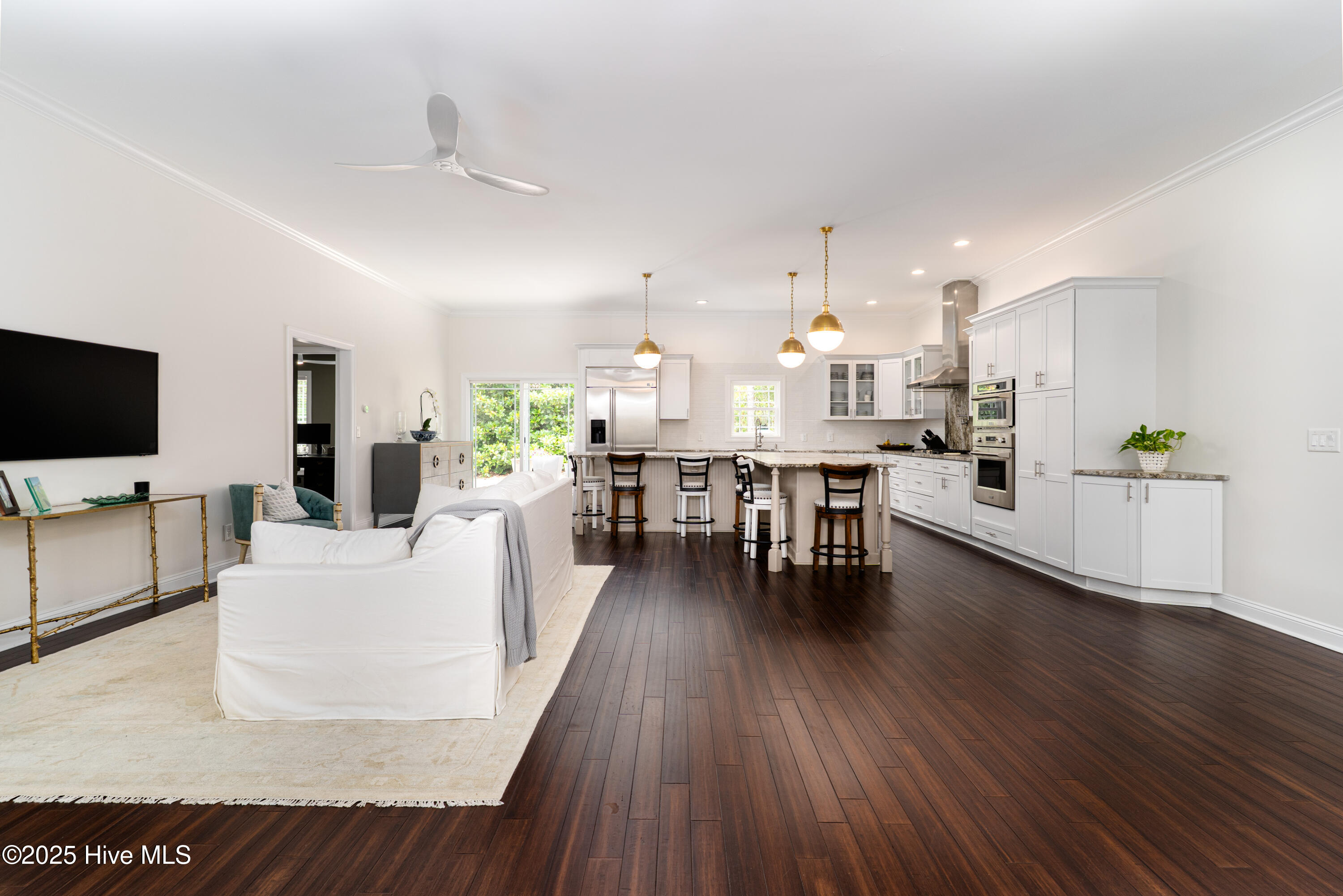 10 Linville Drive