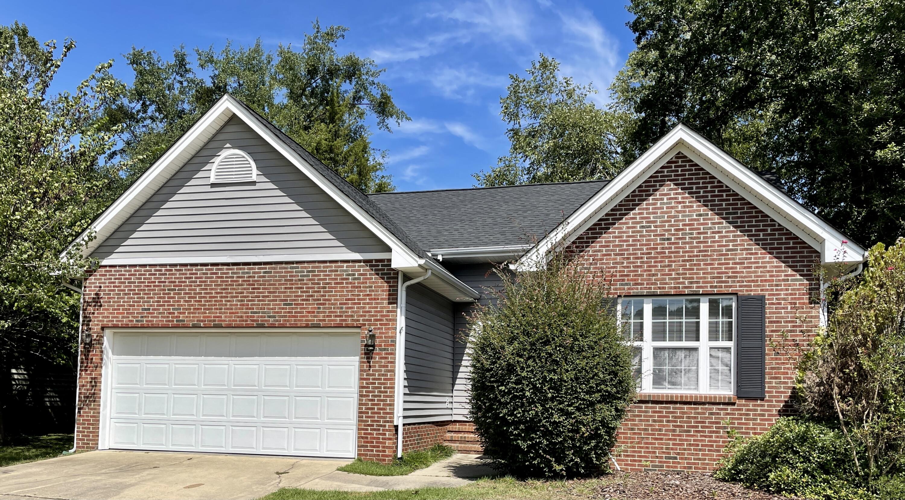 165 Kensington Way