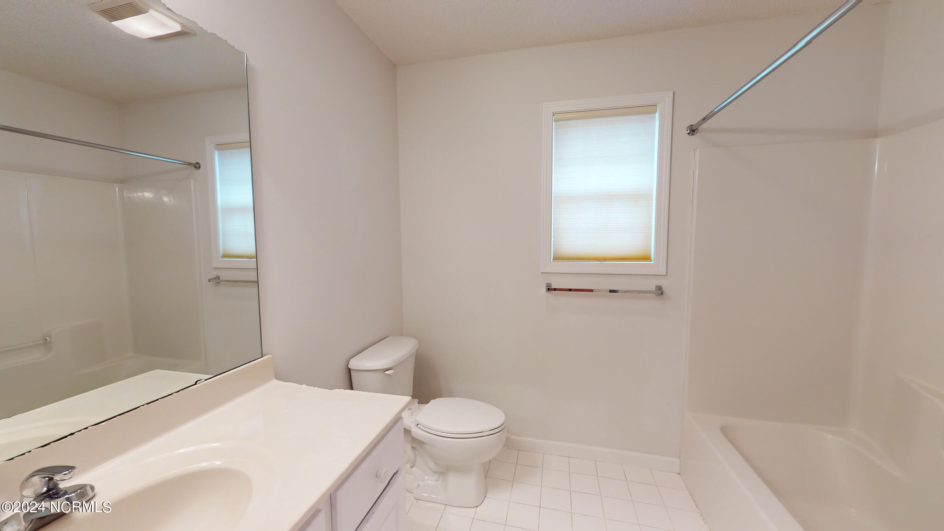 130 Adams Circle