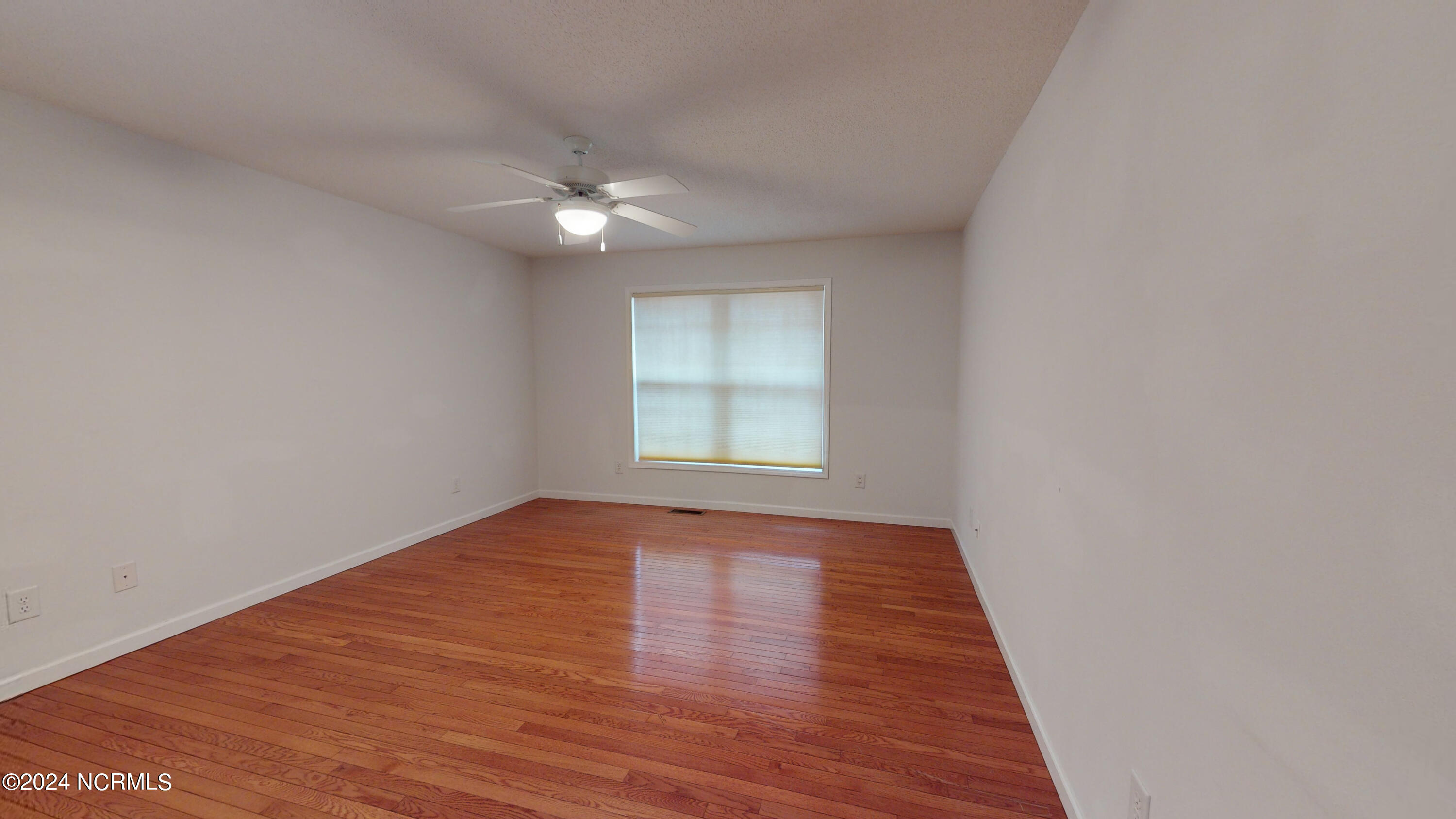 130 Adams Circle