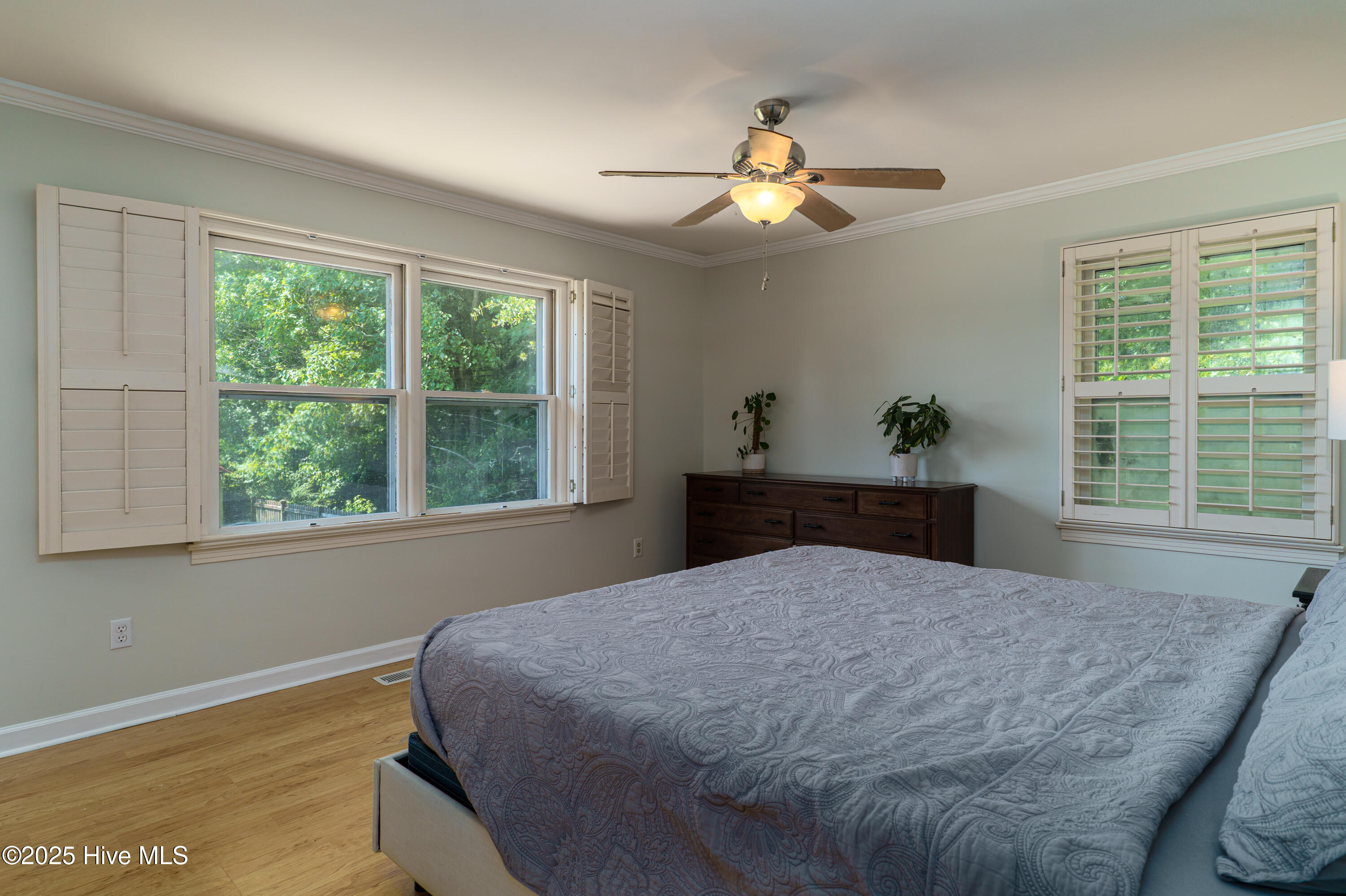 2489 White Hill Road