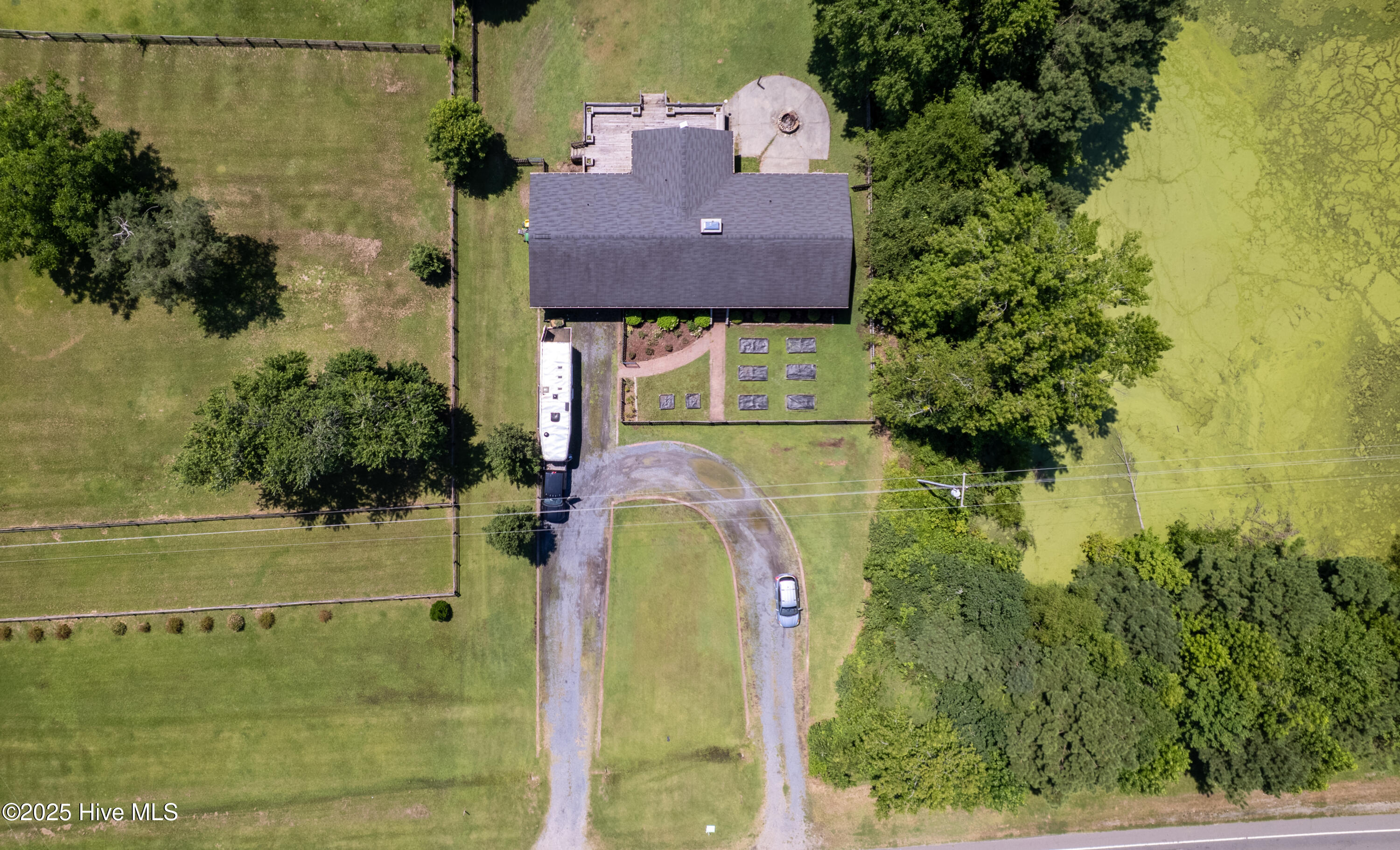 2489 White Hill Road