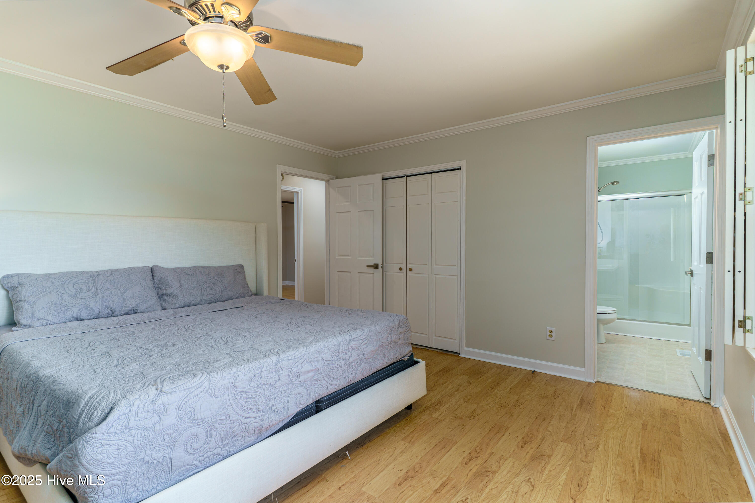 2489 White Hill Road