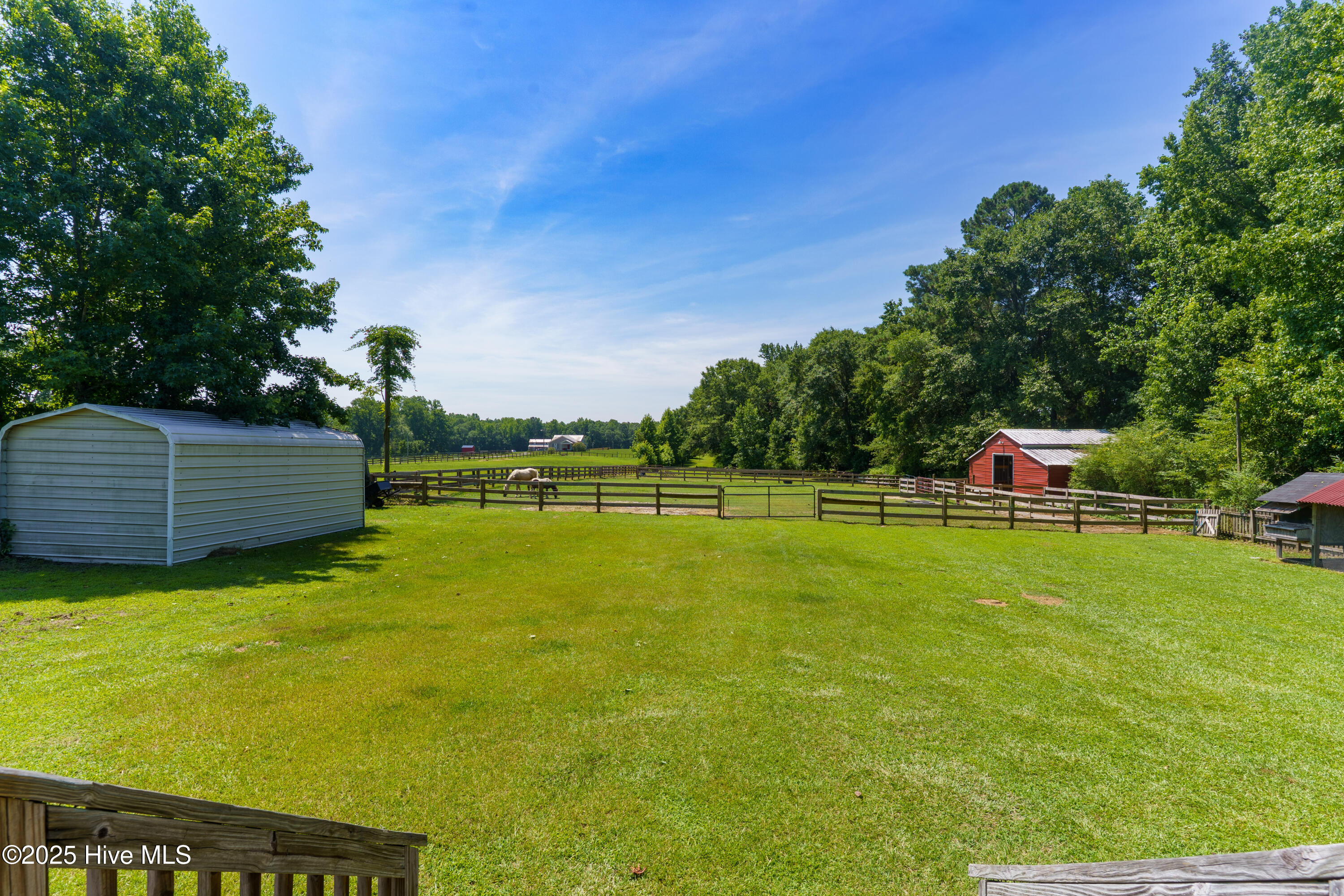 2489 White Hill Road