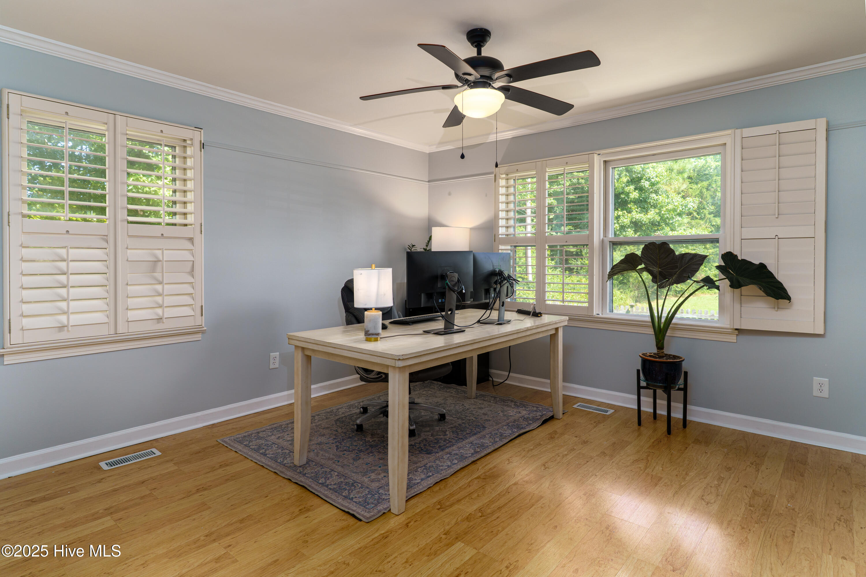 2489 White Hill Road