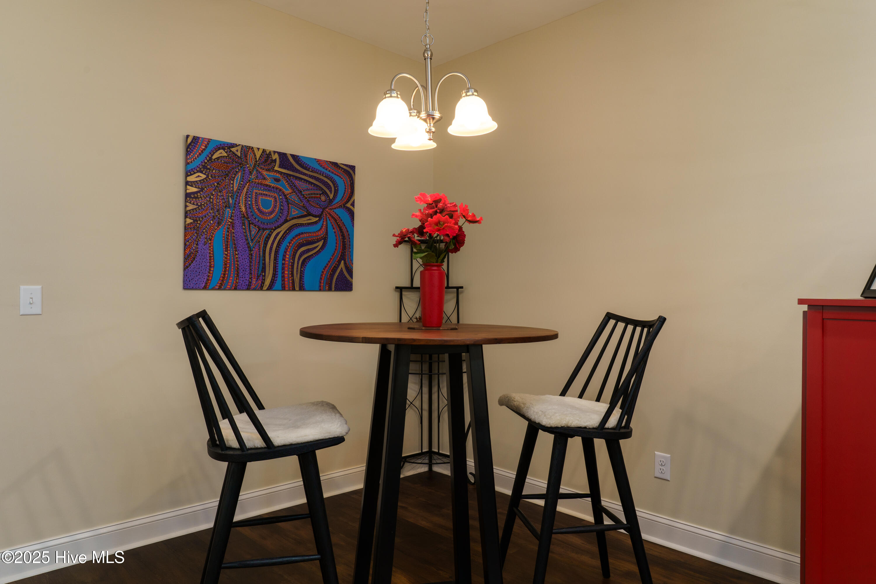 525 Lighthorse Circle