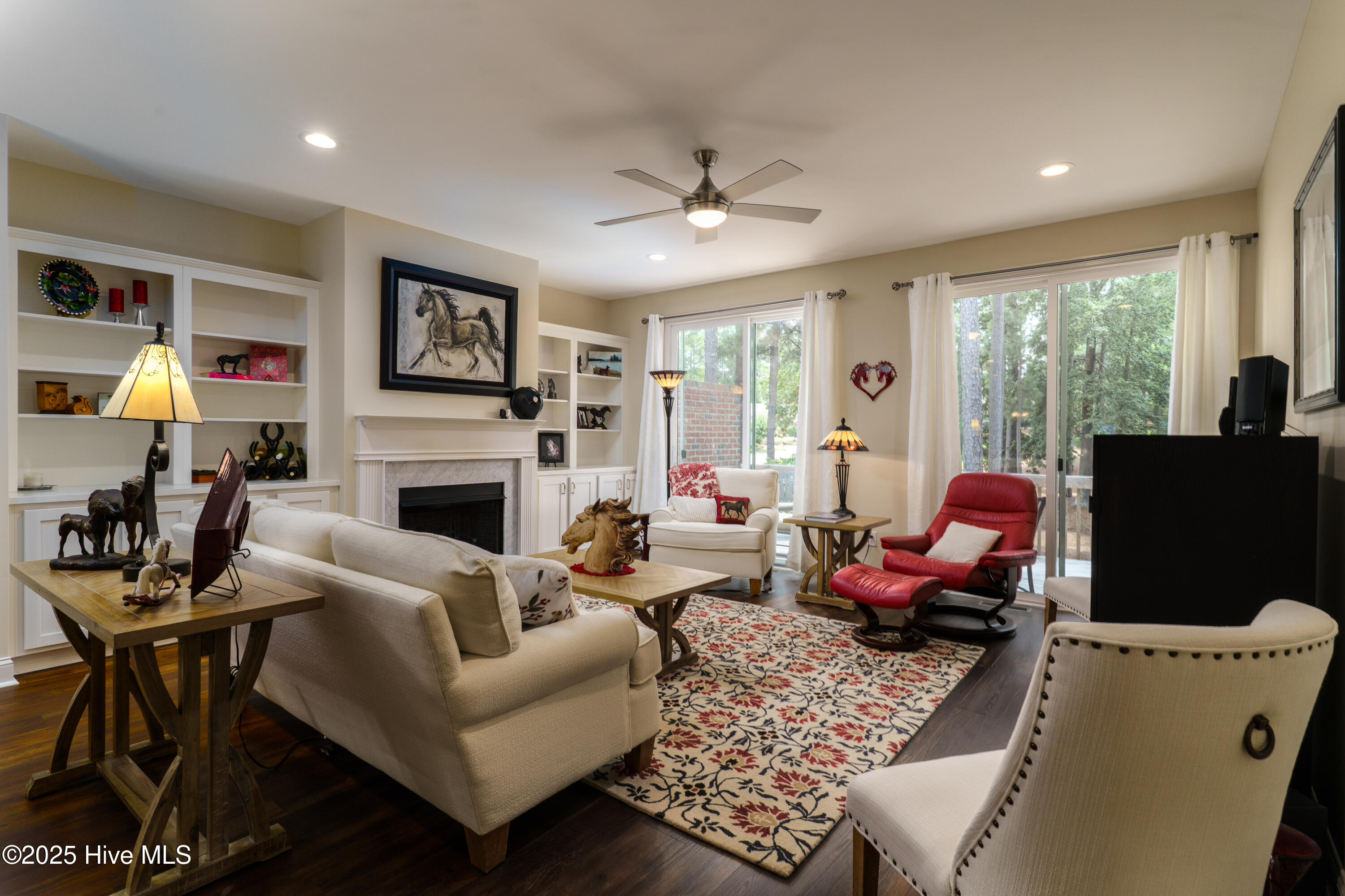 525 Lighthorse Circle