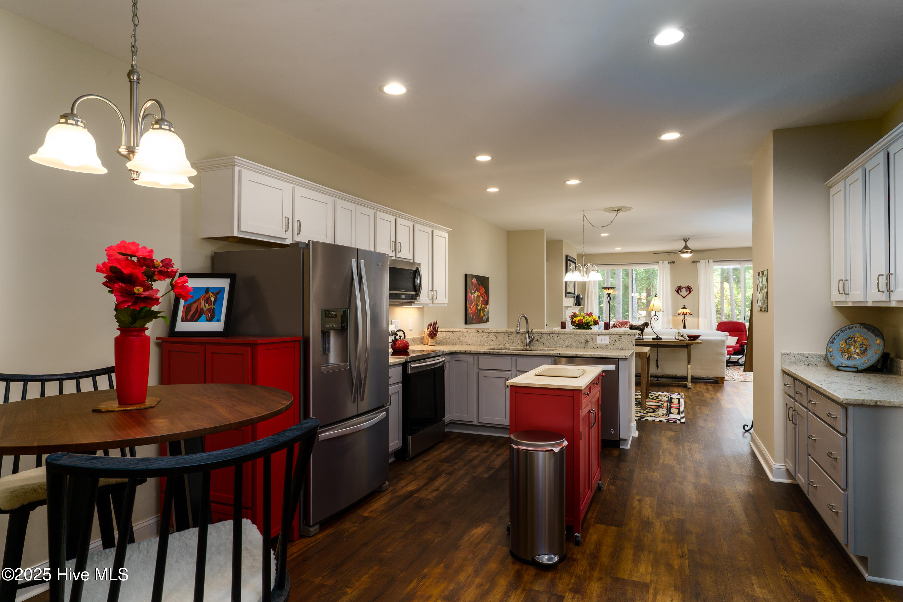 525 Lighthorse Circle