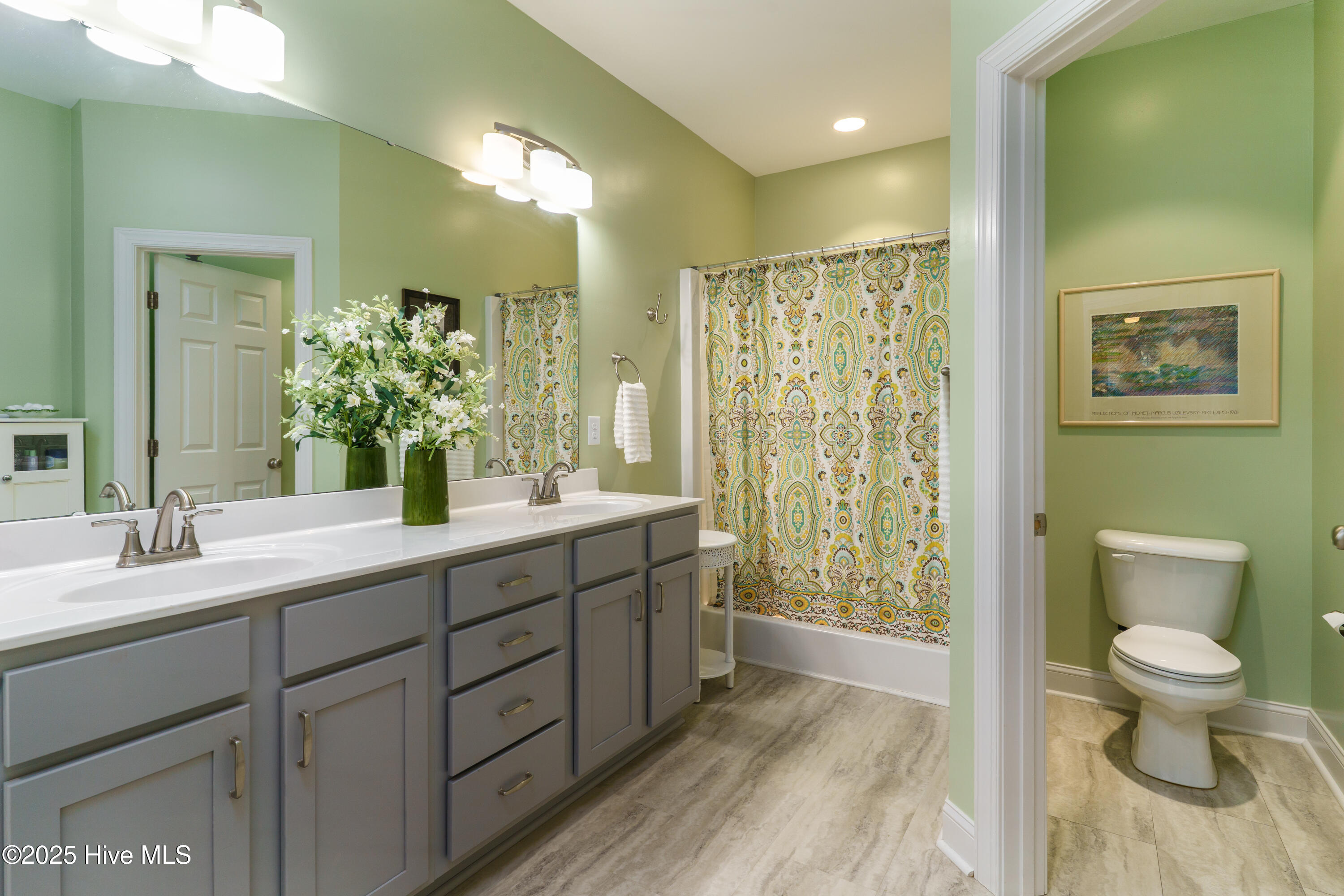 525 Lighthorse Circle