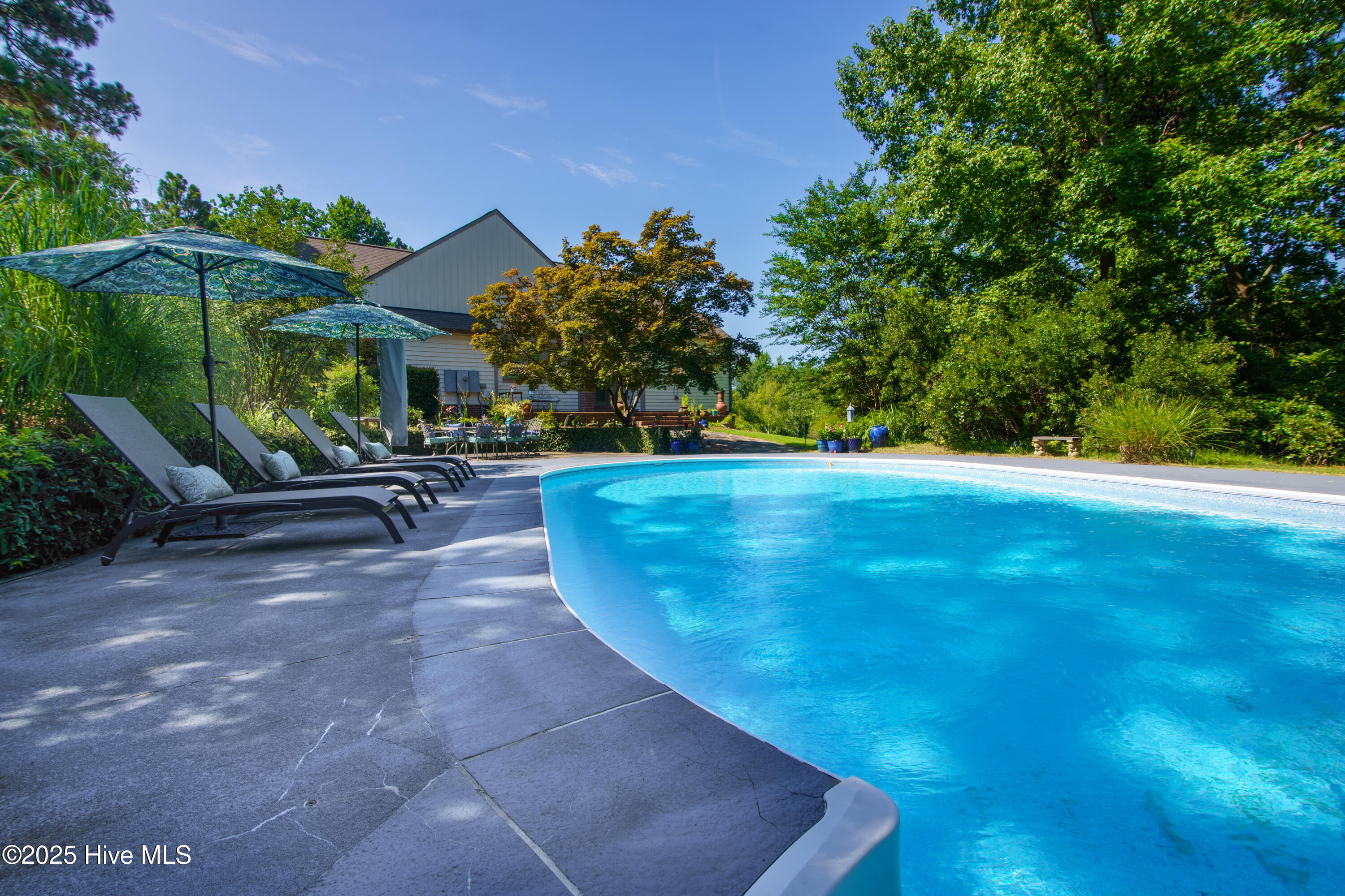 194 Tamarack Lane