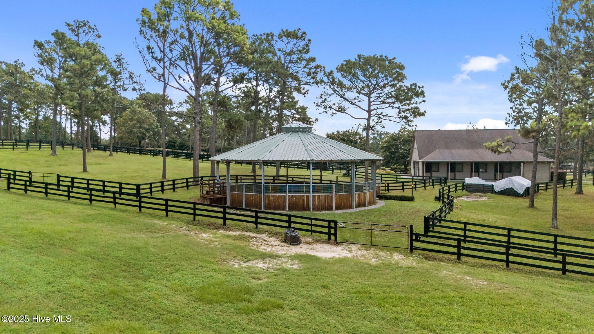 194 Tamarack Lane