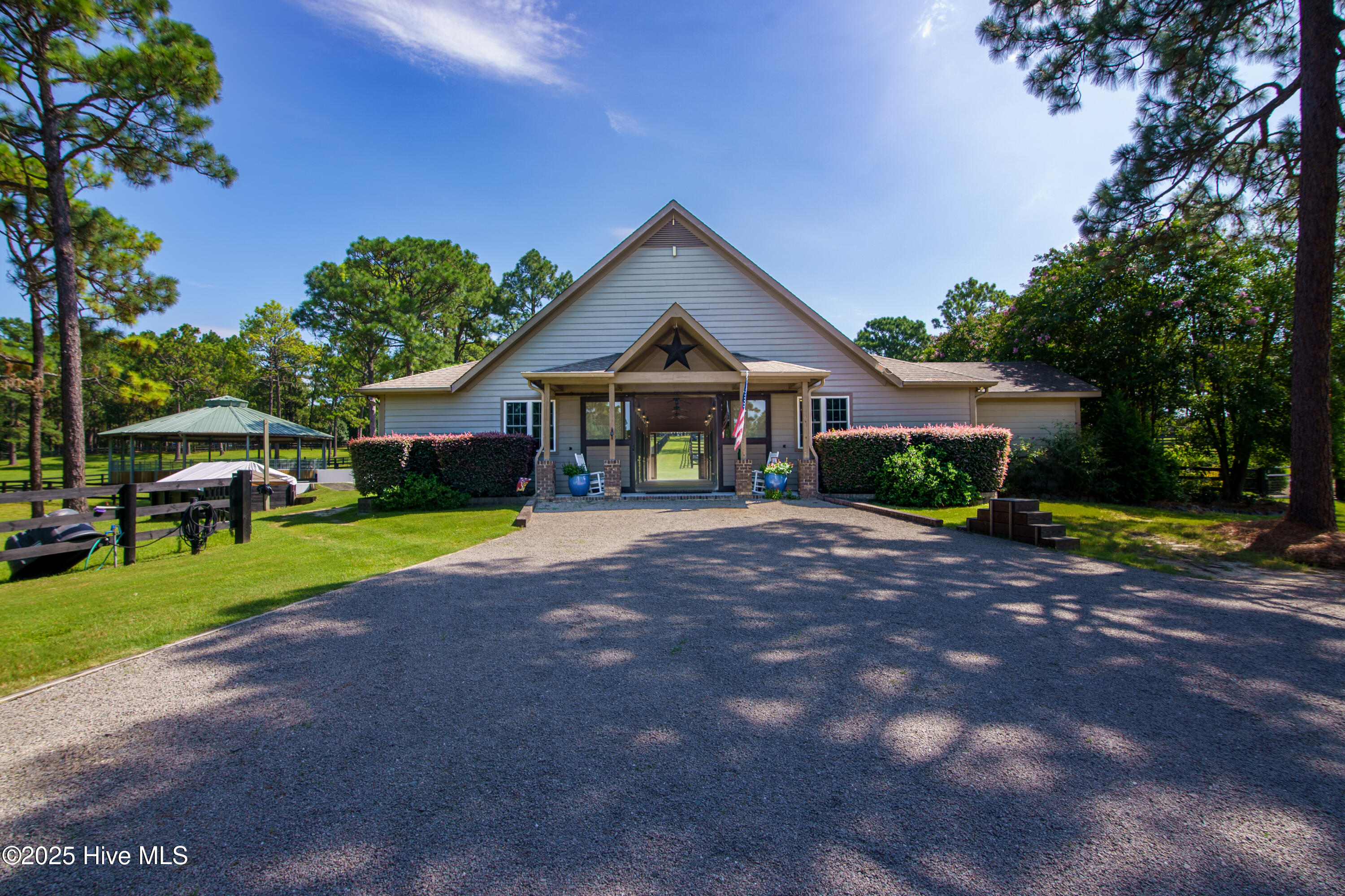 194 Tamarack Lane