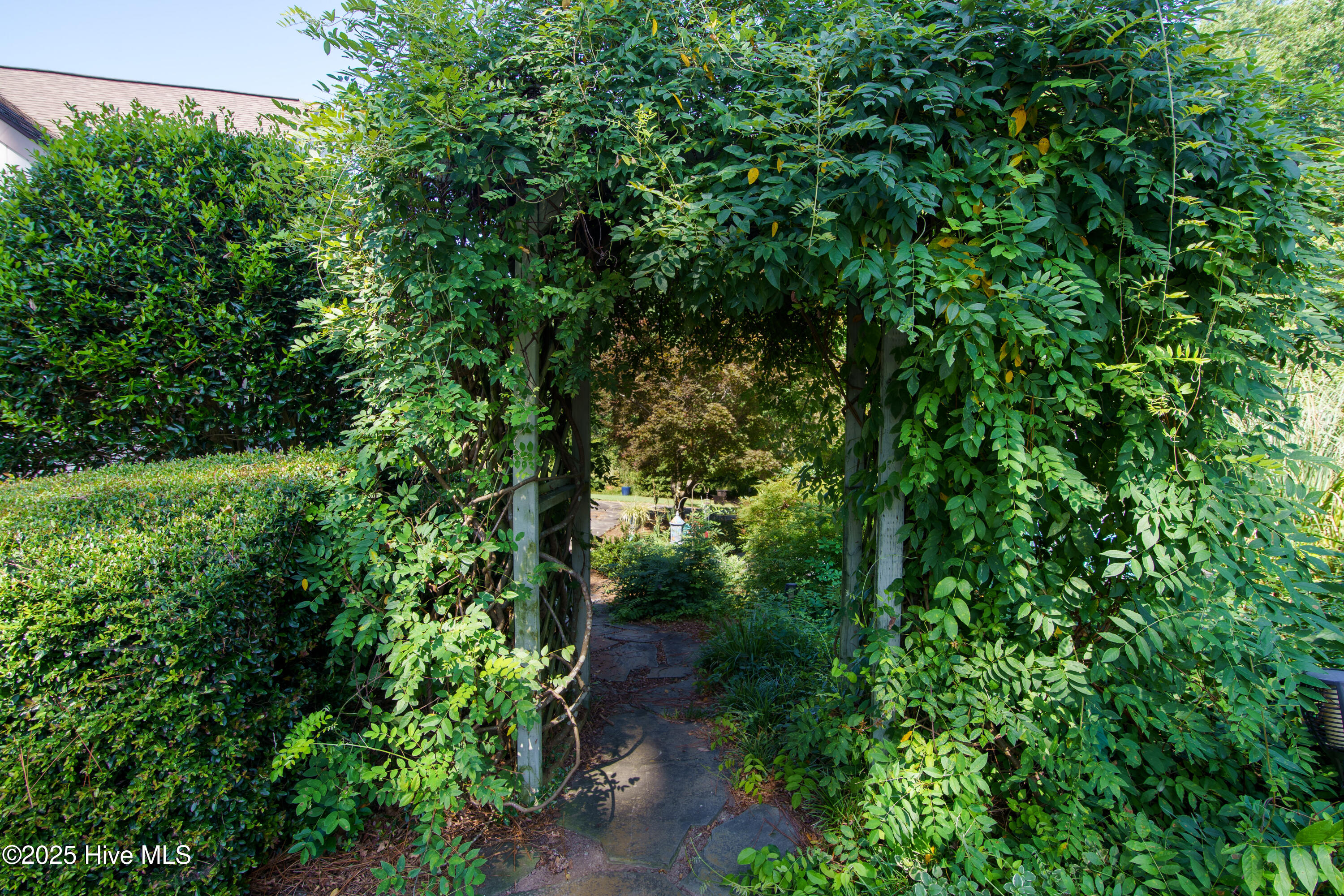 194 Tamarack Lane