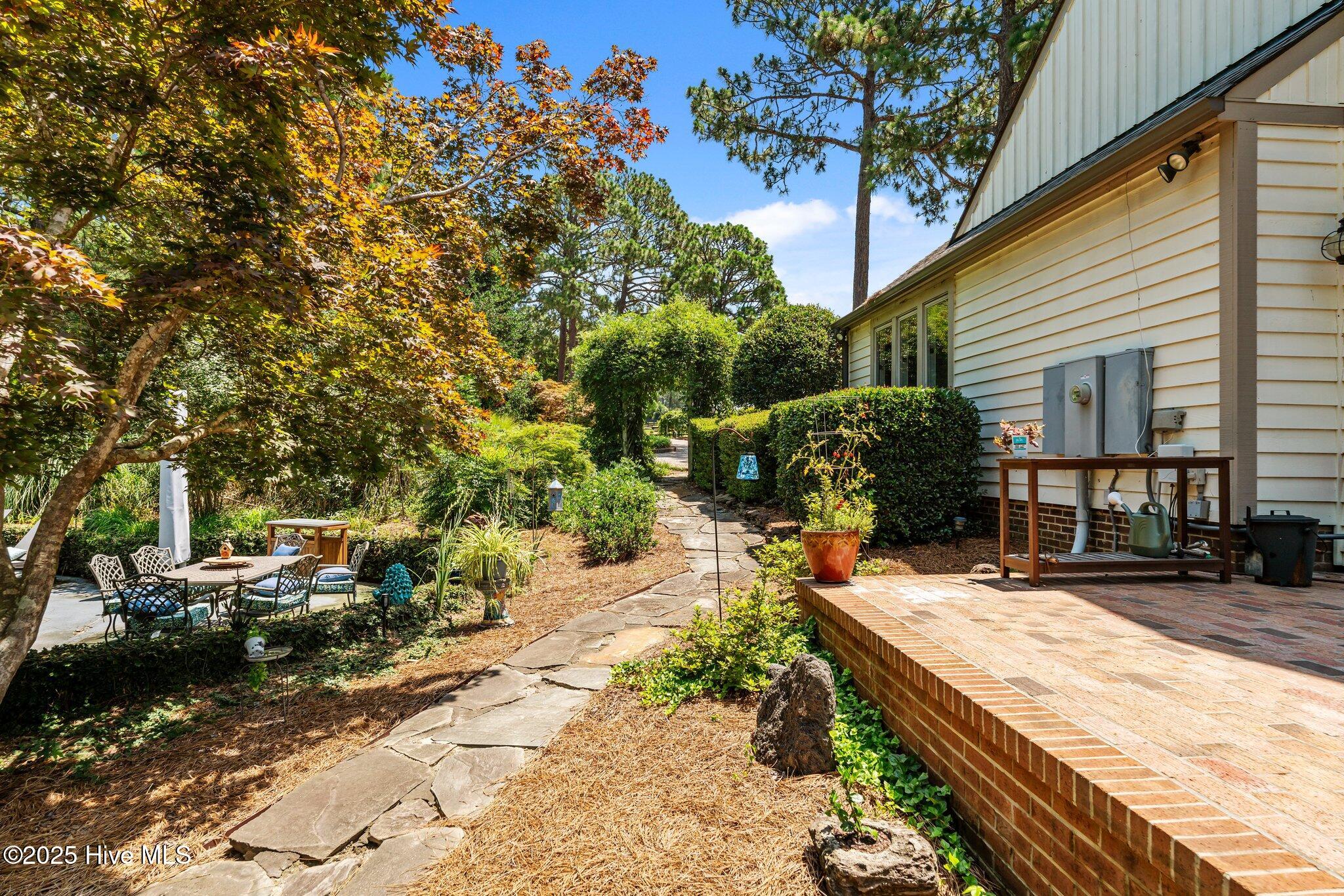 194 Tamarack Lane