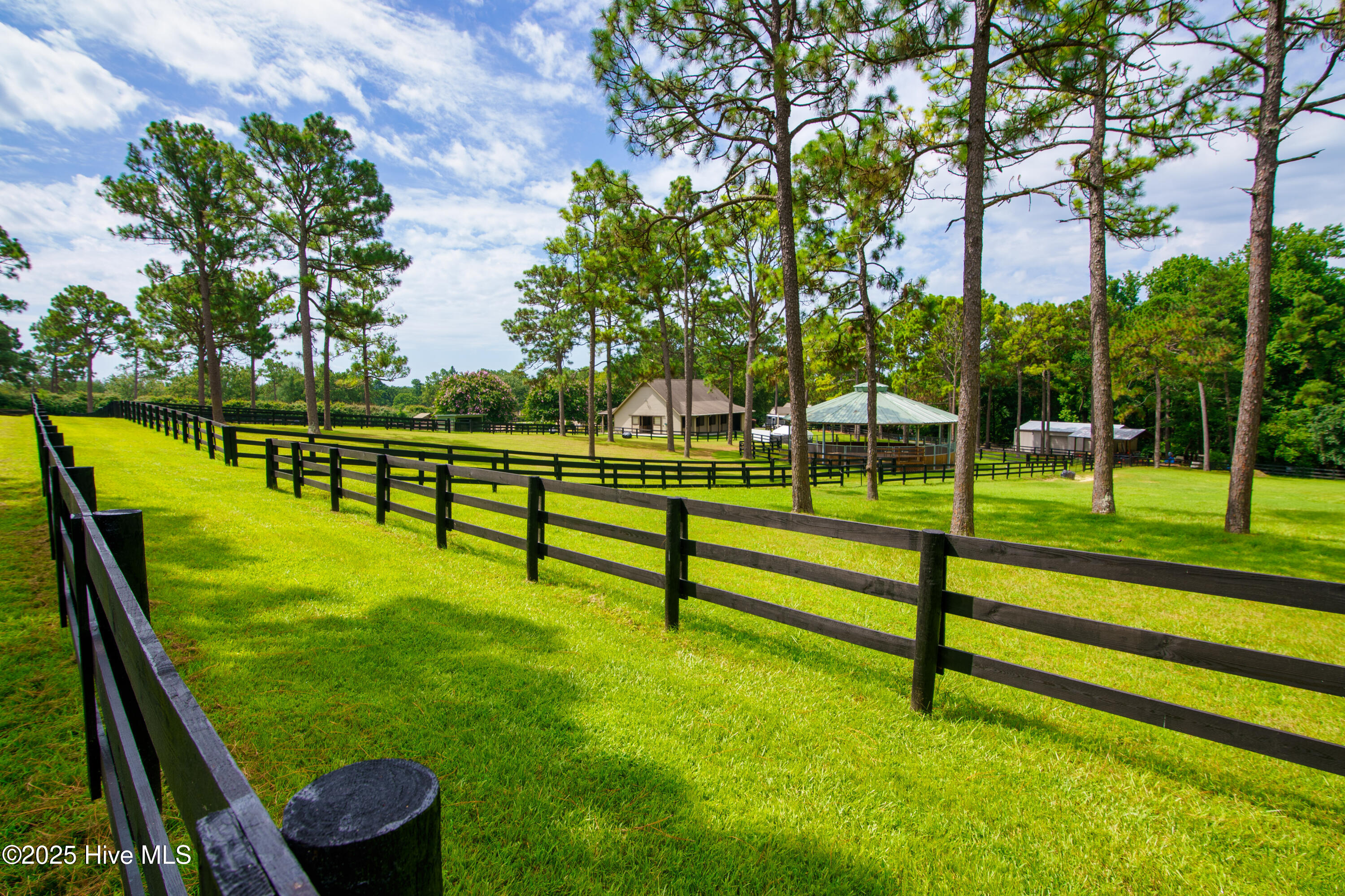 194 Tamarack Lane