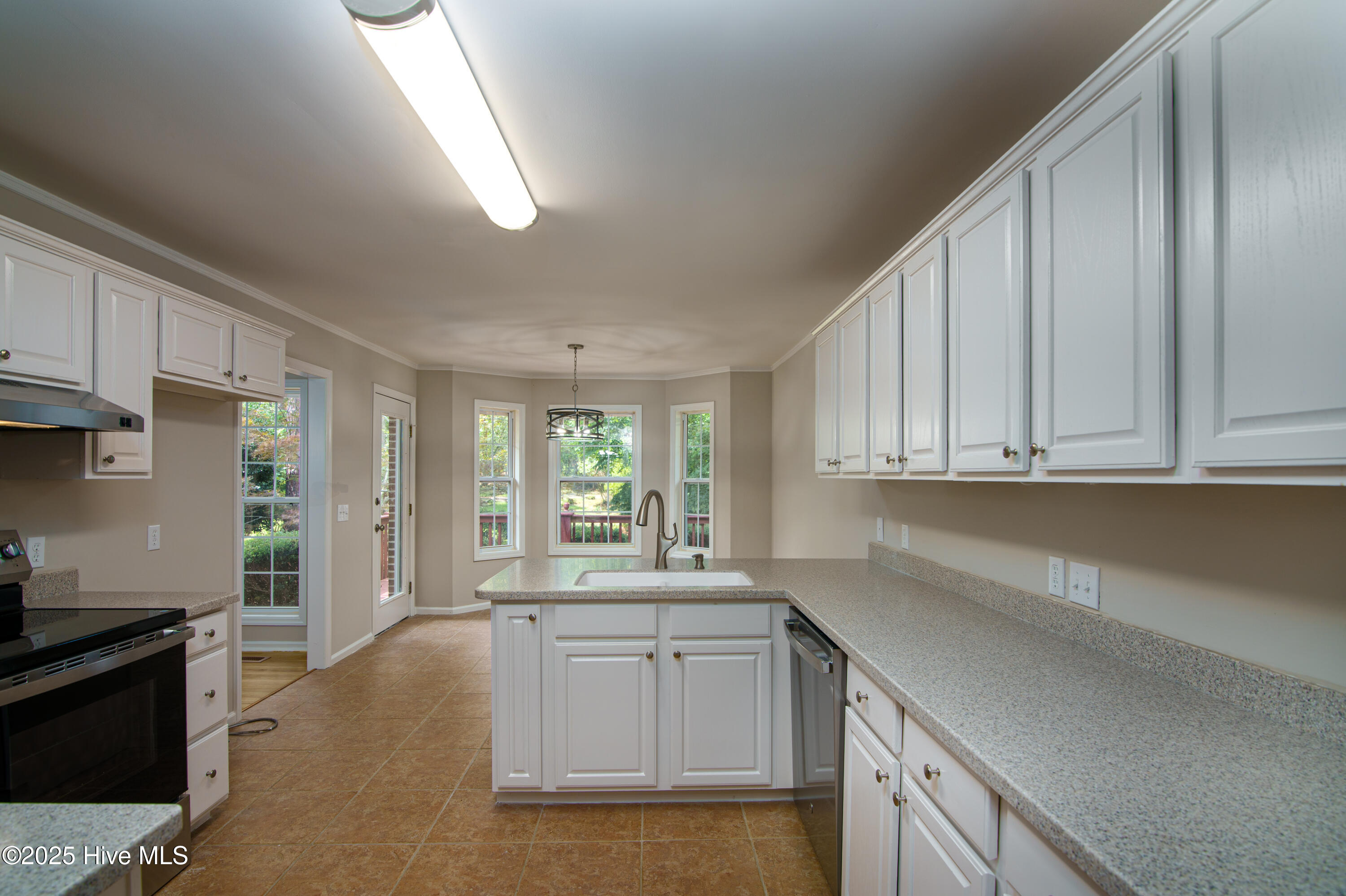 725 Monticello Drive