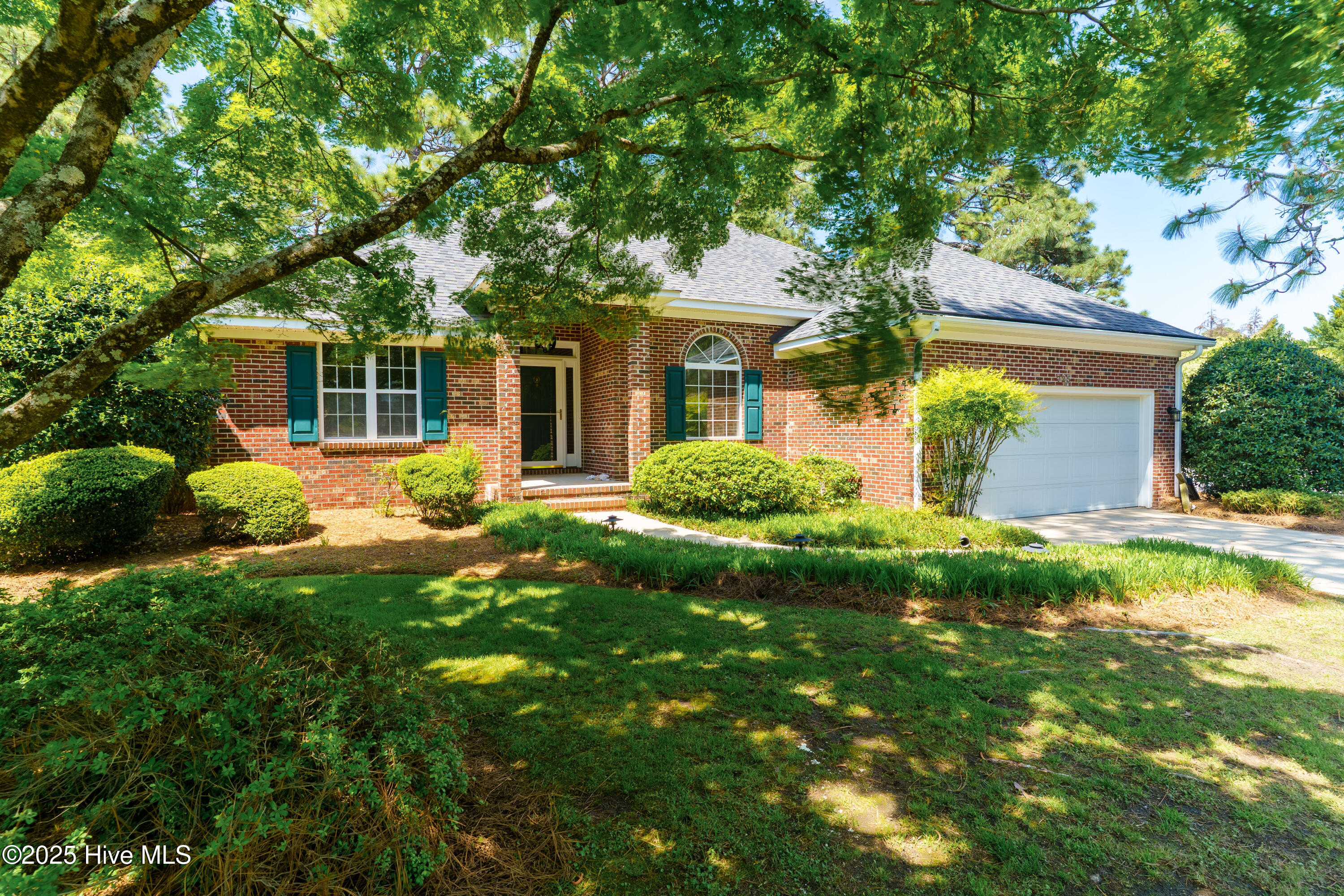 725 Monticello Drive