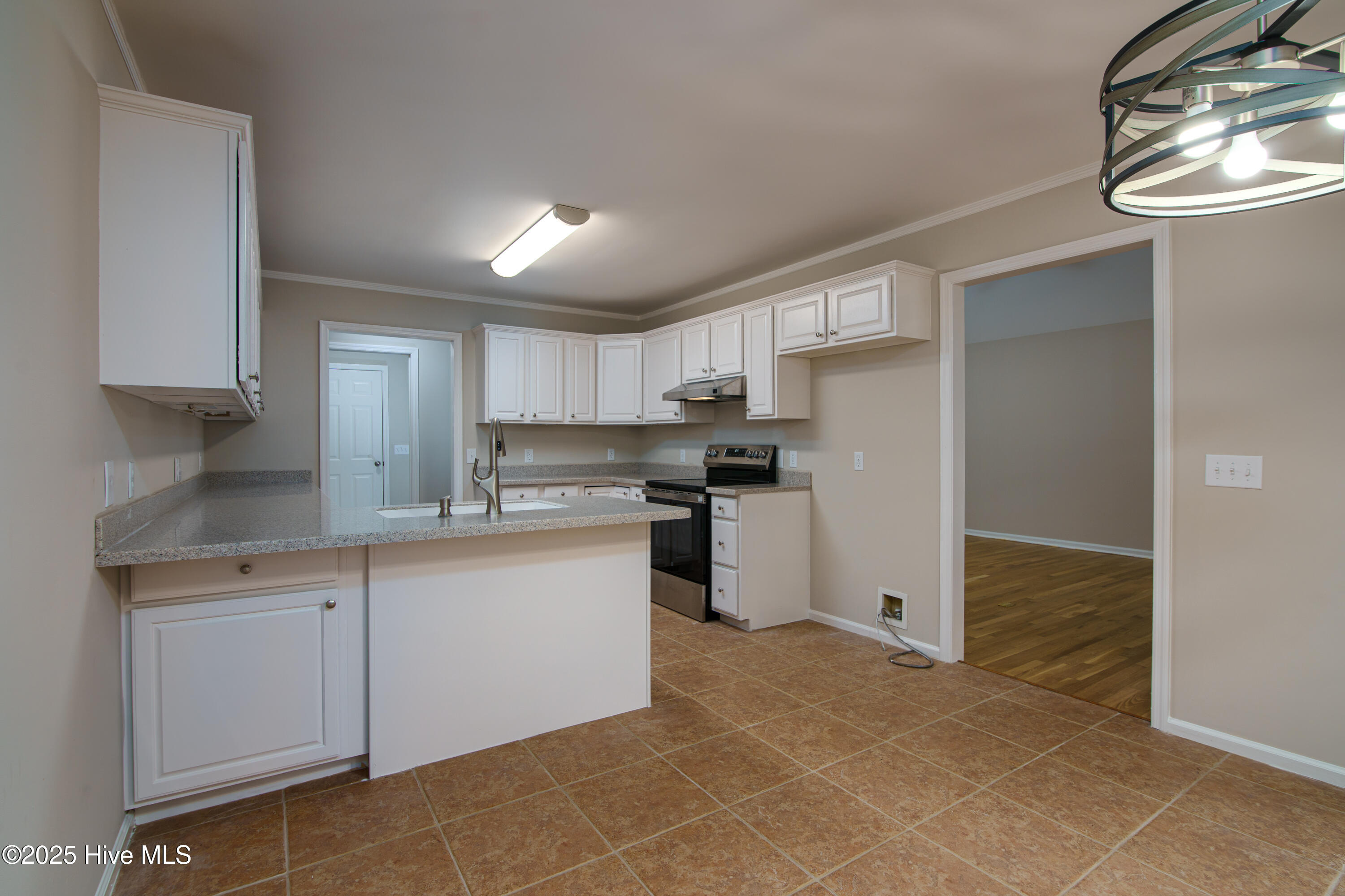 725 Monticello Drive