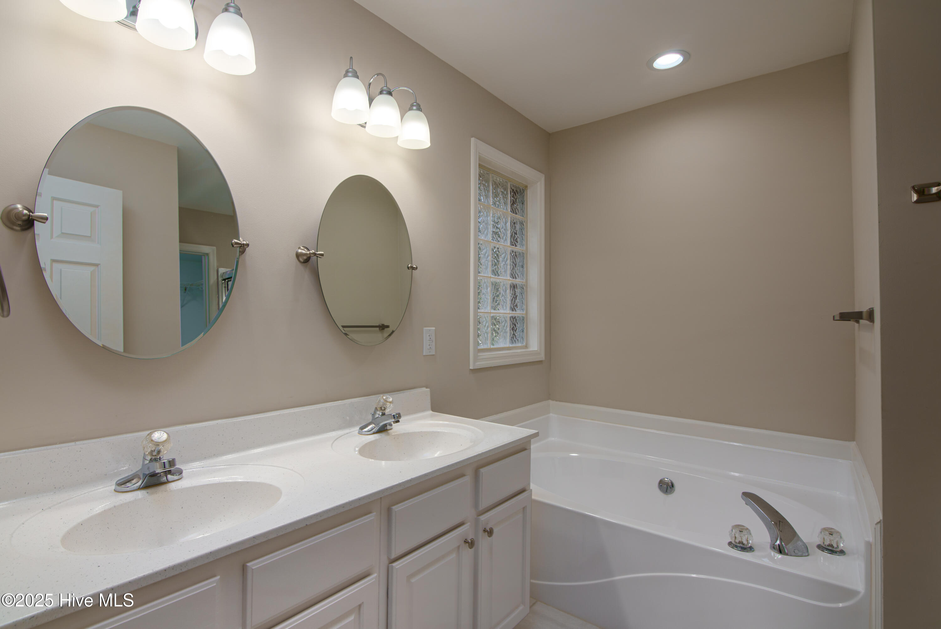 725 Monticello Drive