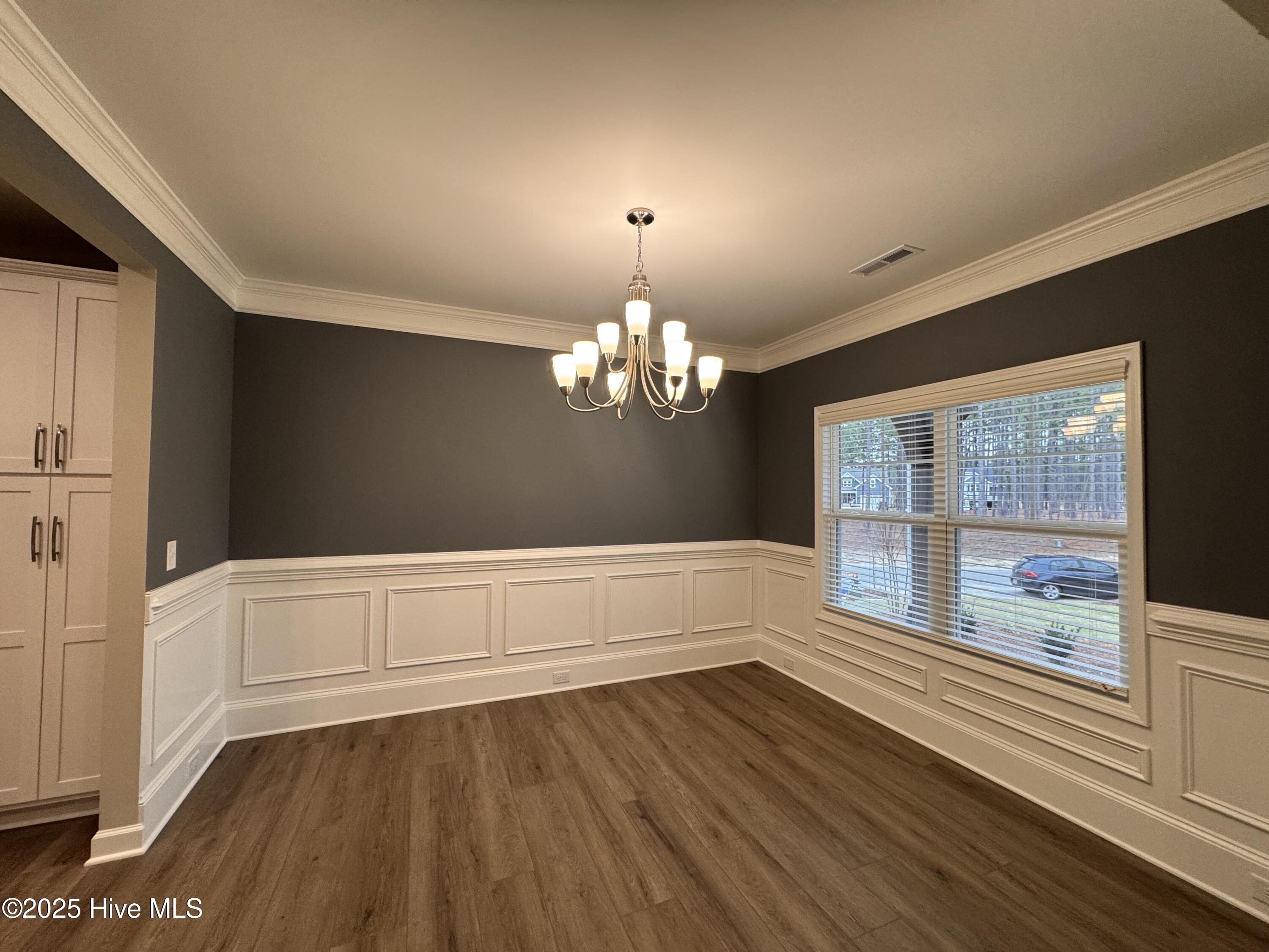 412 Redwater Trail, 600