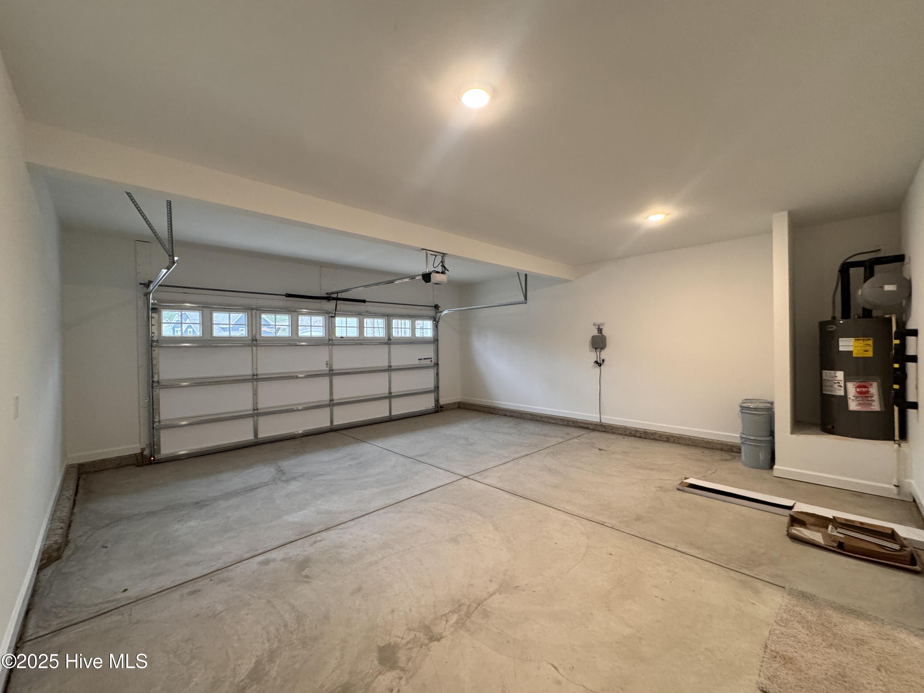 412 Redwater Trail, 600