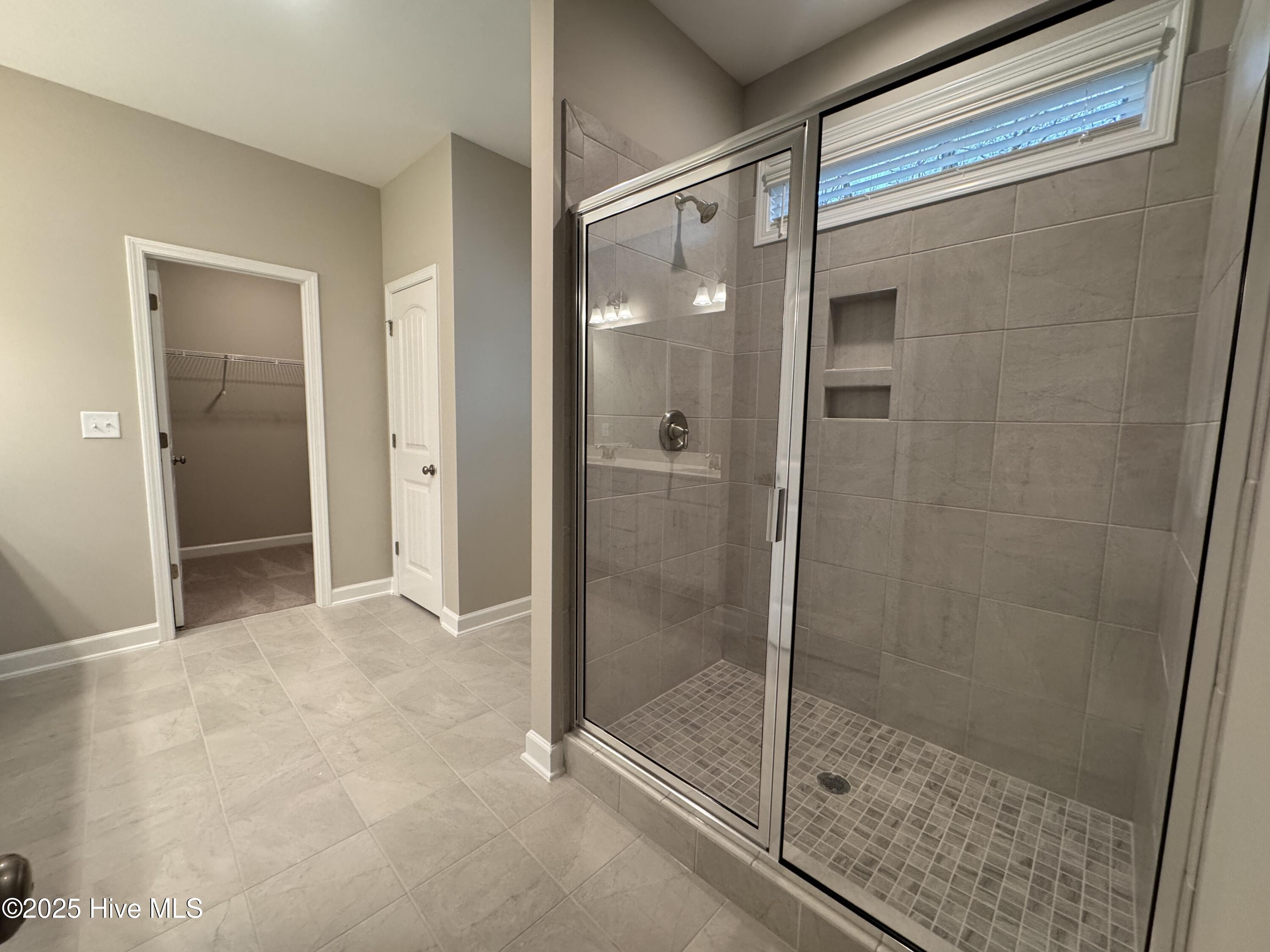 412 Redwater Trail, 600