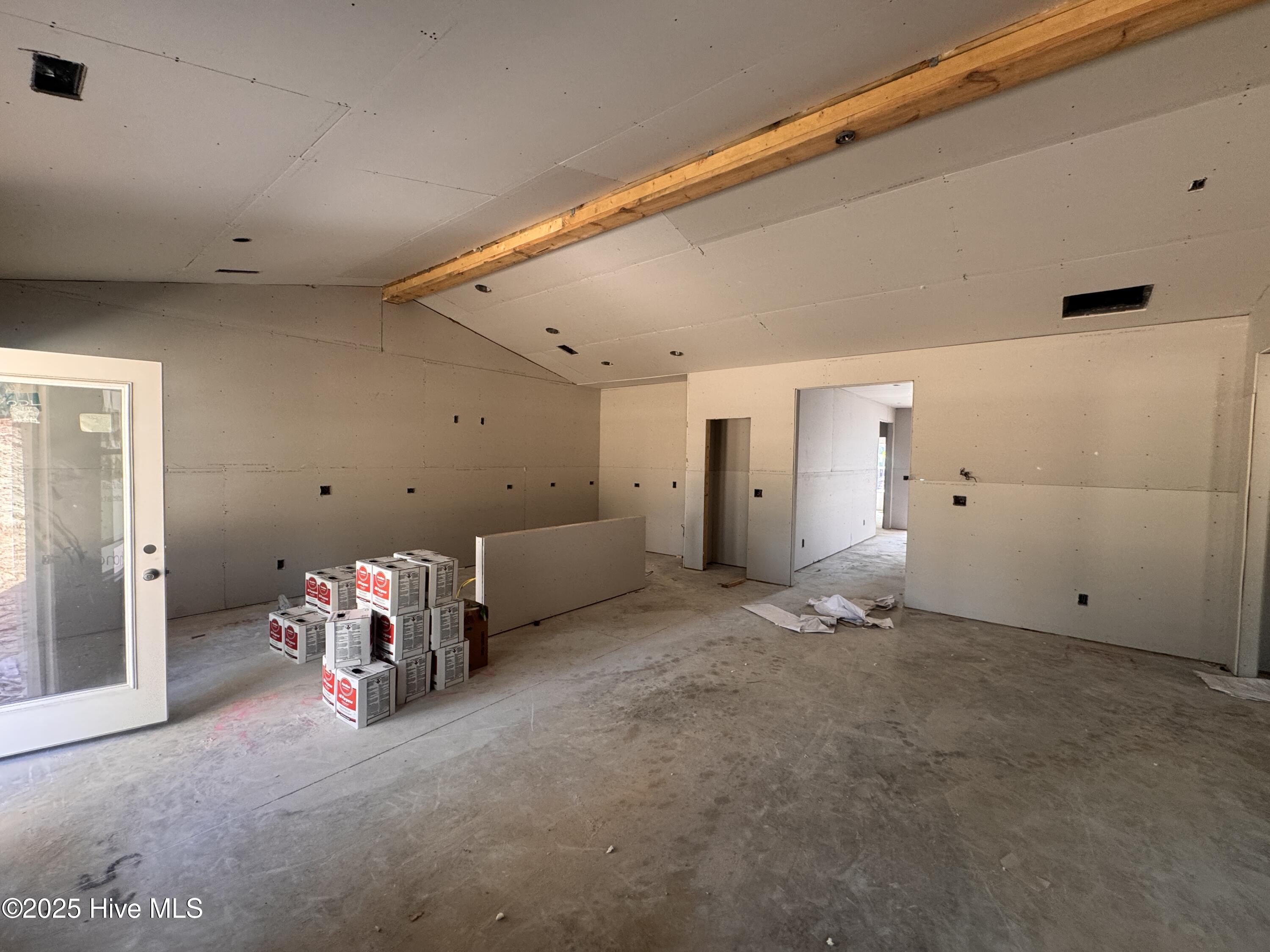 408 Redwater Trail, 601