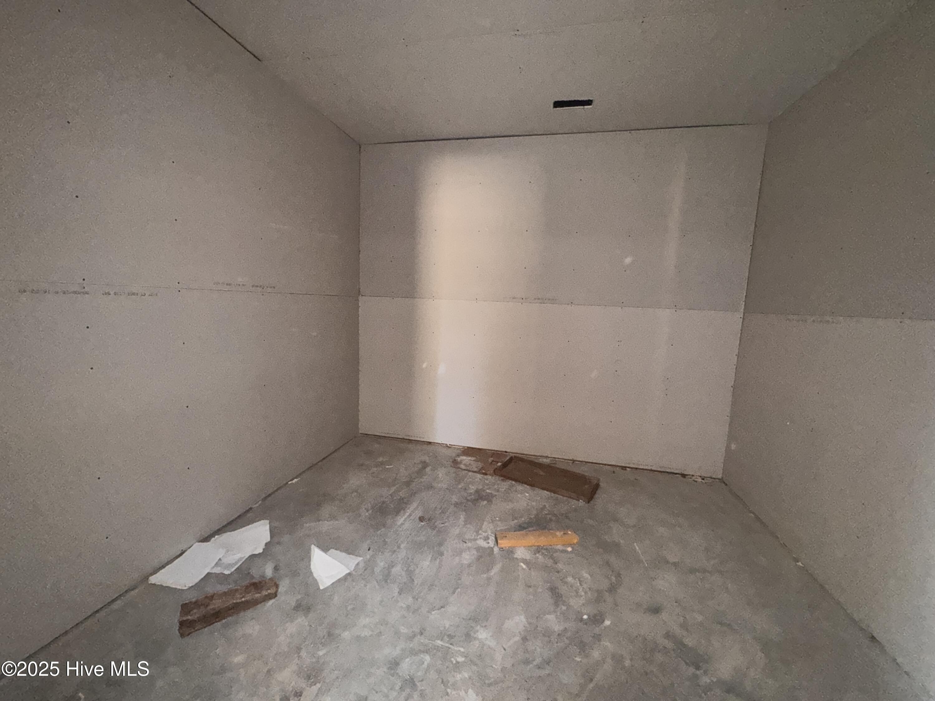 408 Redwater Trail, 601