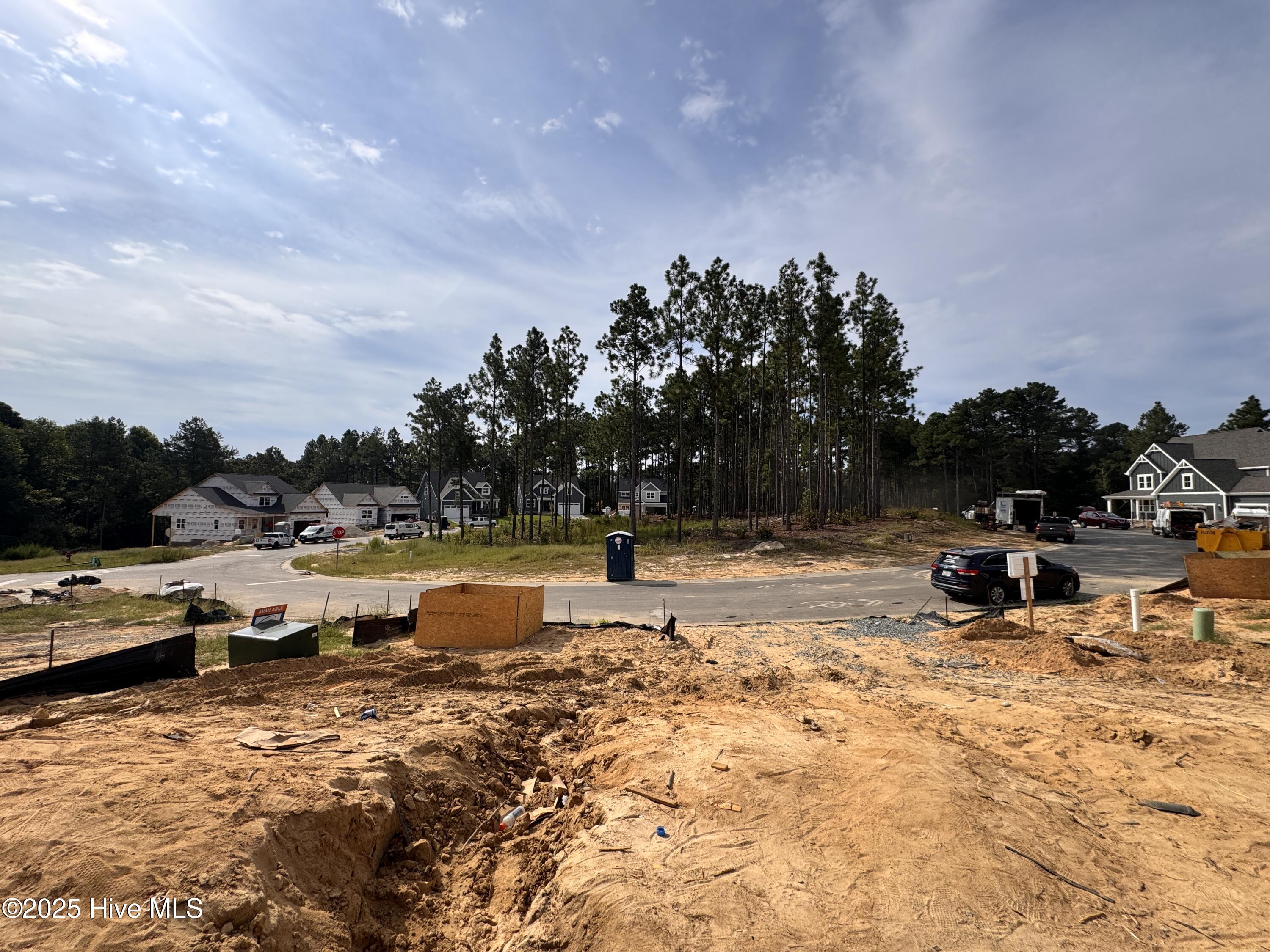 408 Redwater Trail, 601