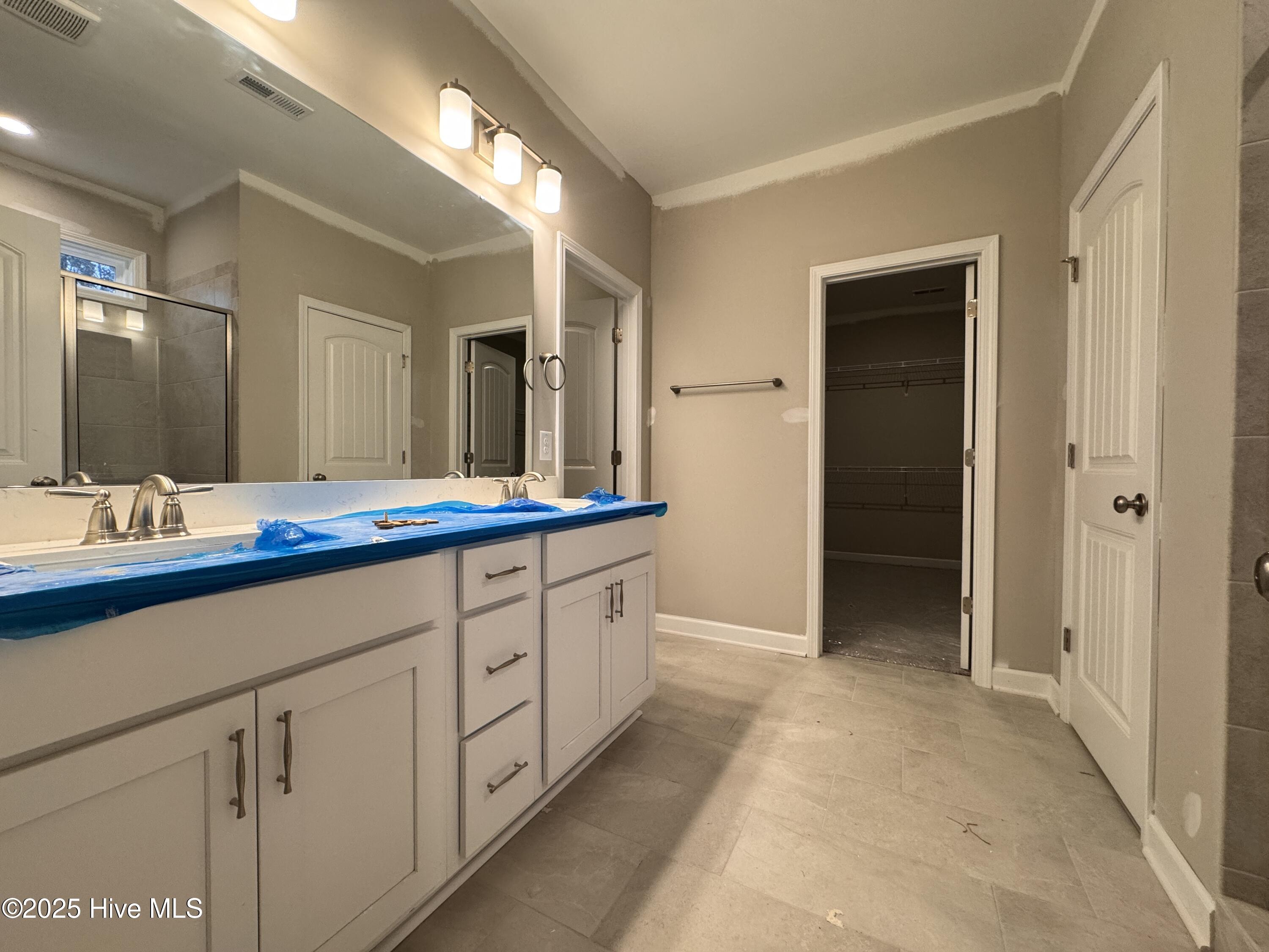 408 Redwater Trail, 601