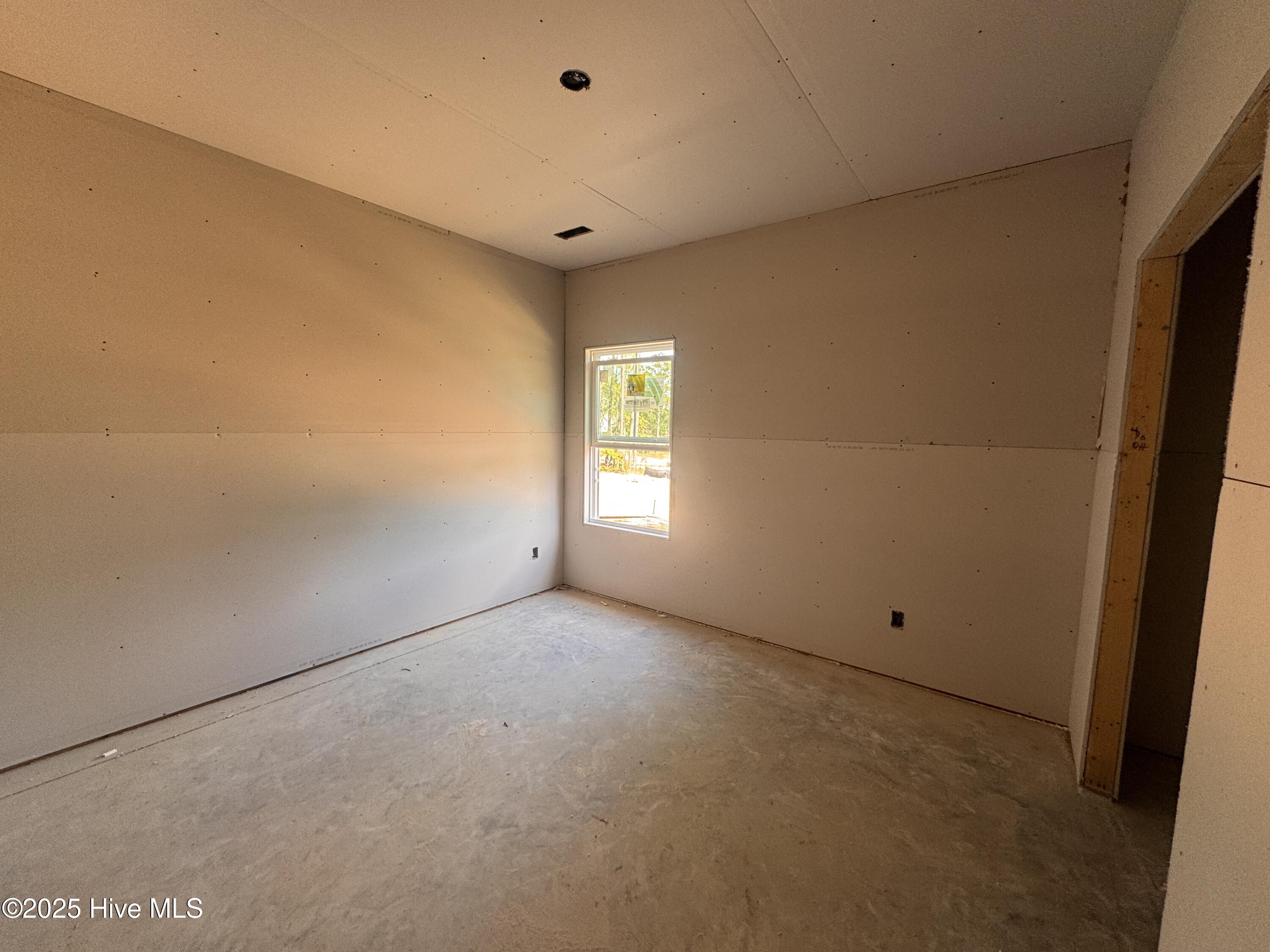 408 Redwater Trail, 601