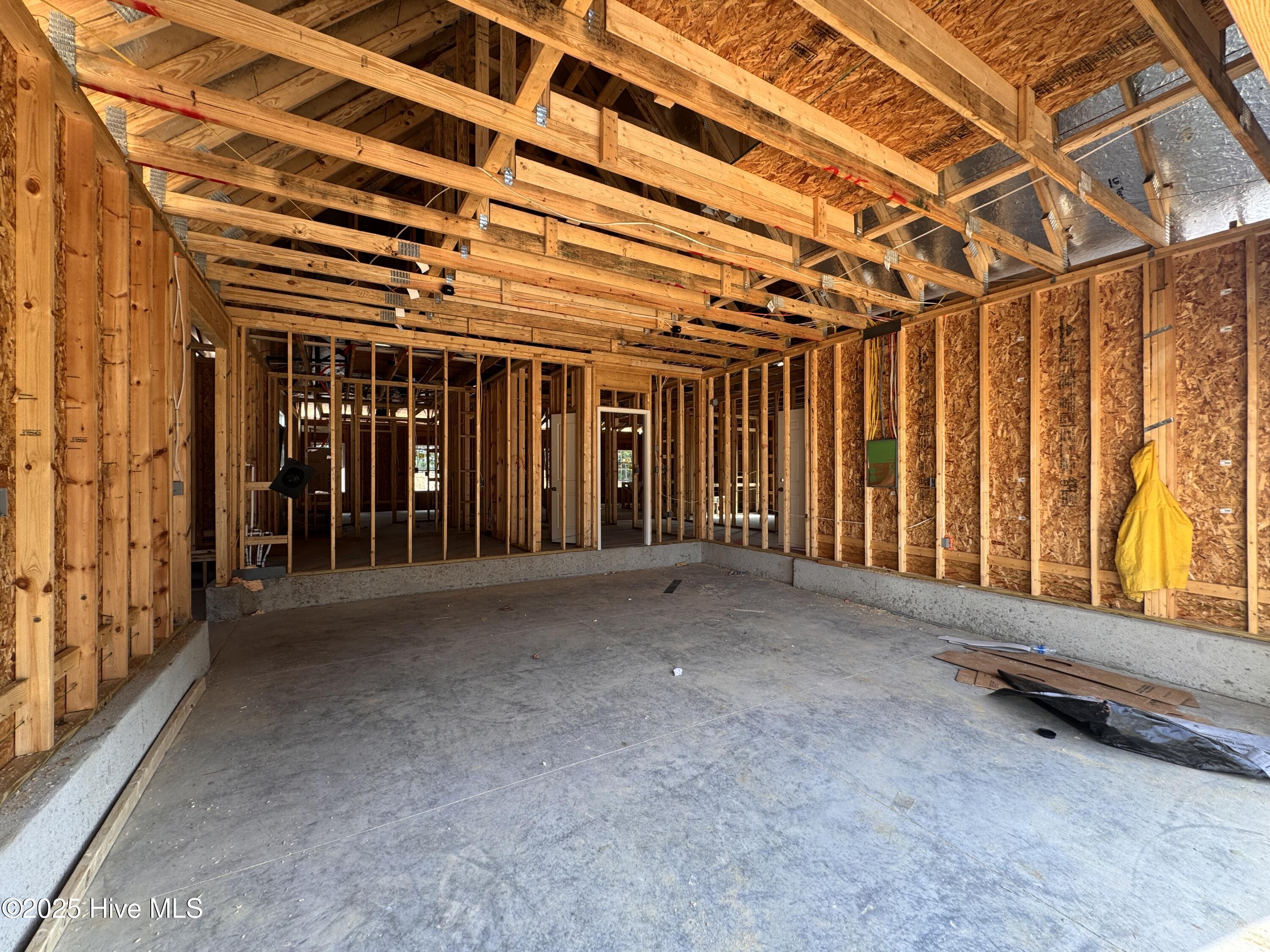 408 Redwater Trail, 601