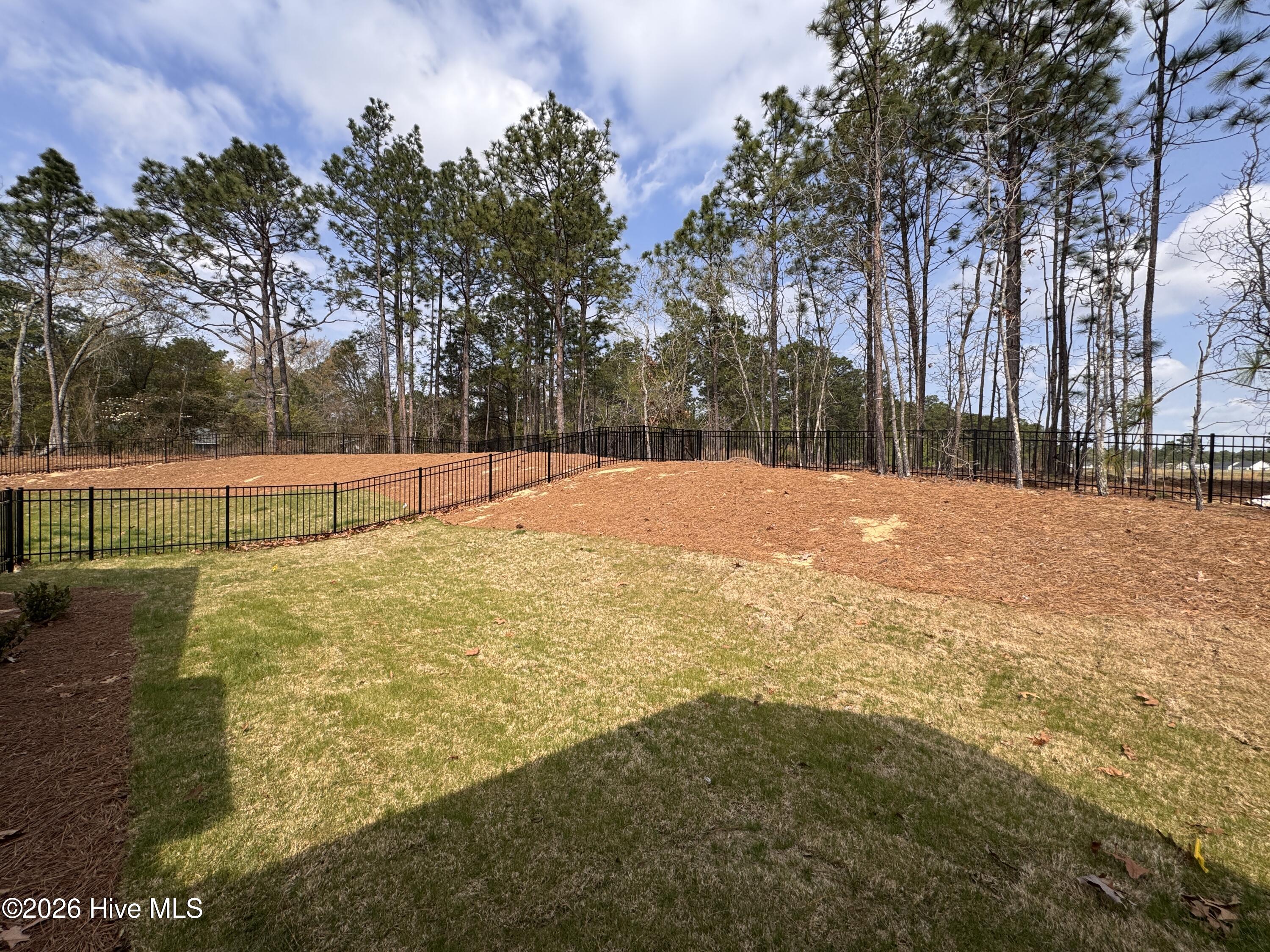 408 Redwater Trail, 601
