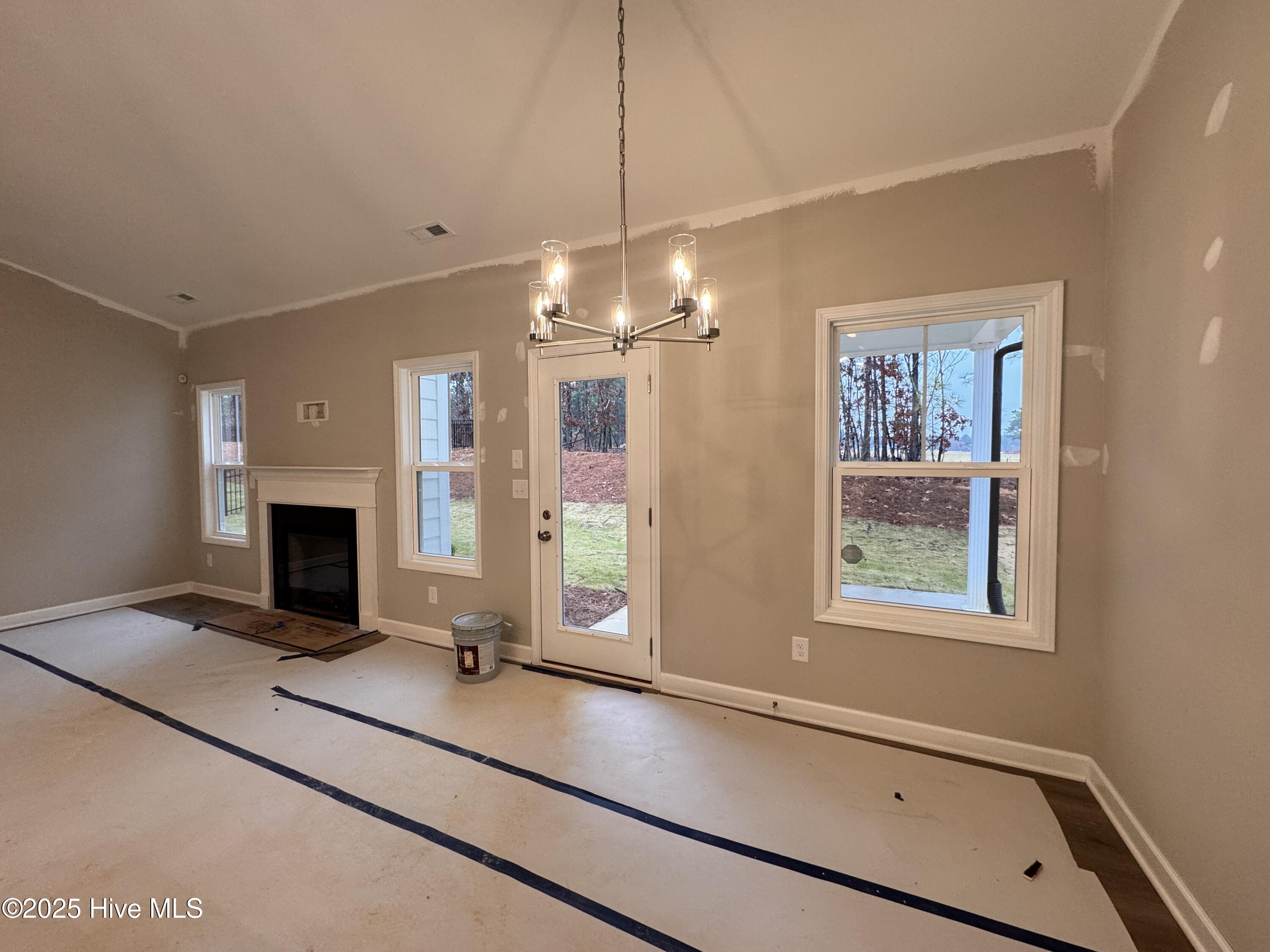 408 Redwater Trail, 601