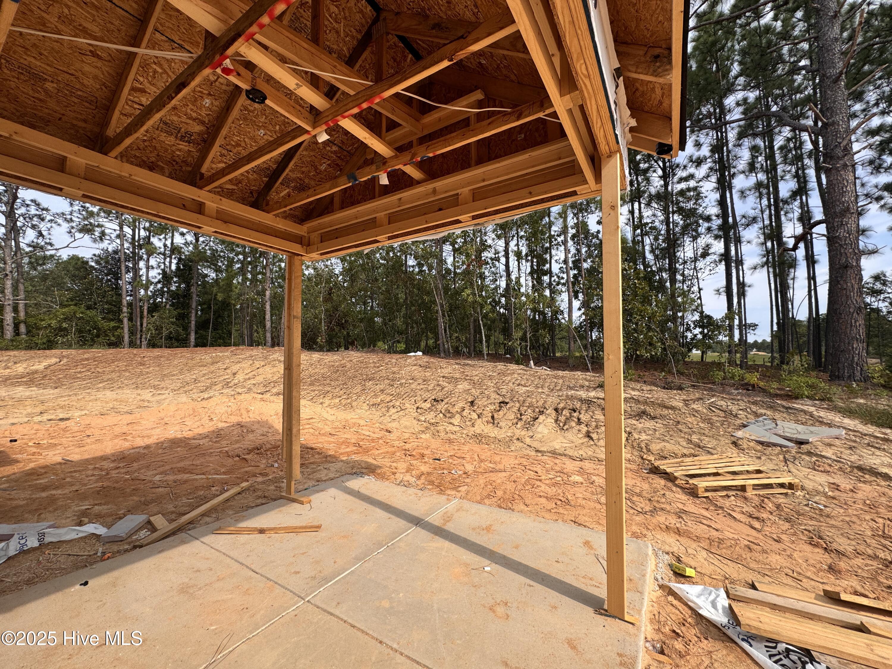 408 Redwater Trail, 601